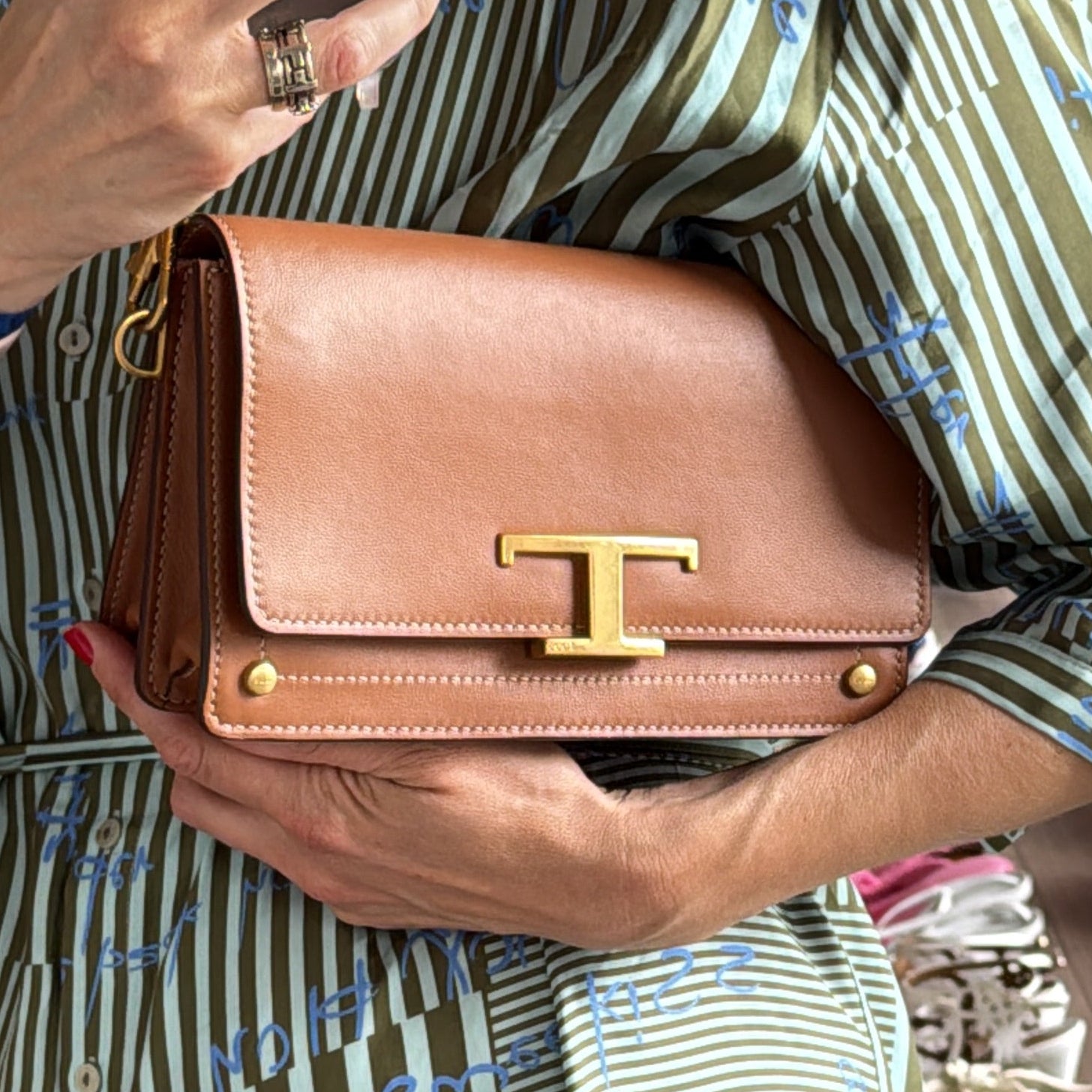 Tods New £1600 Camel Mini T Shoulderbag