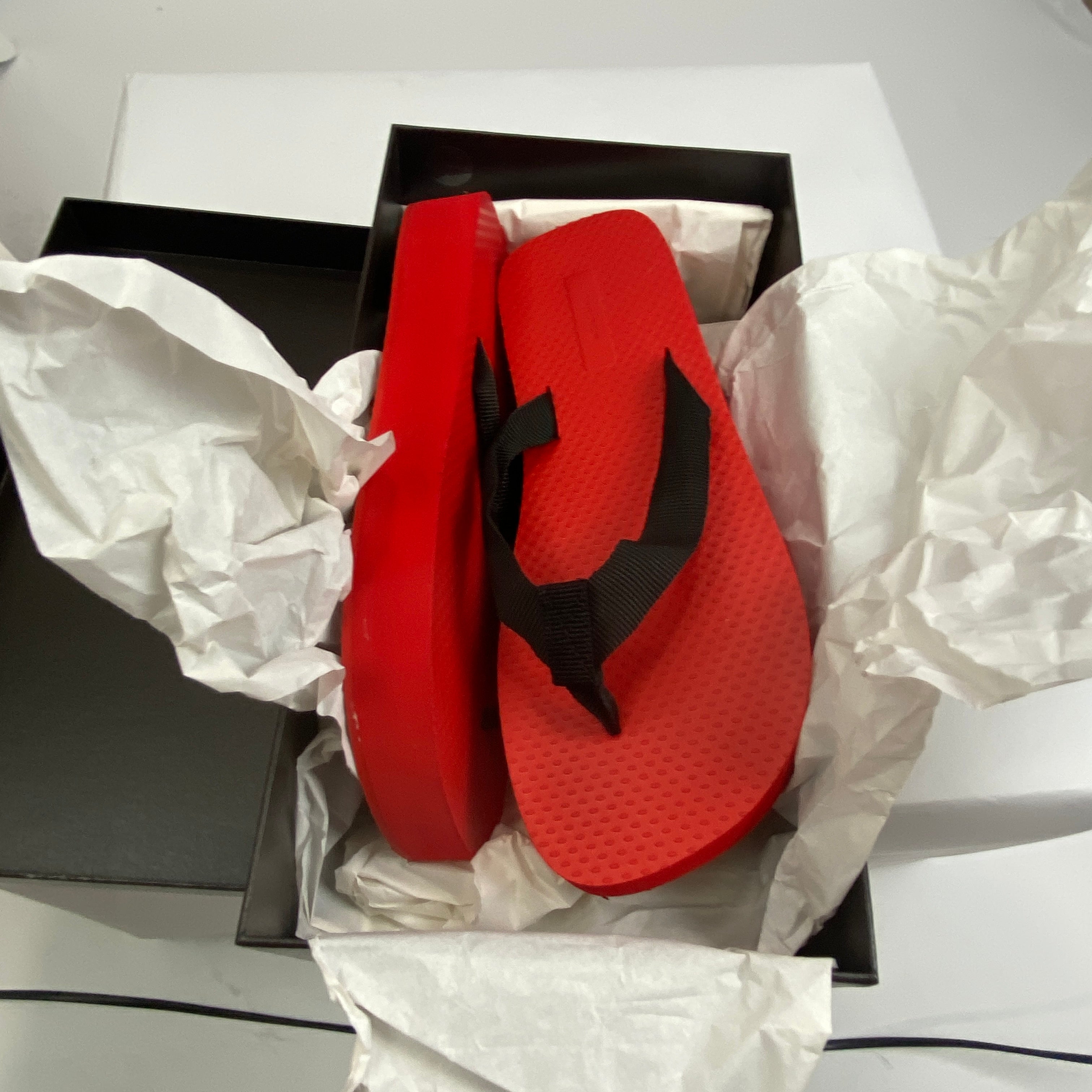 The Row £730 Black & Red Dune Platform Thongs 39