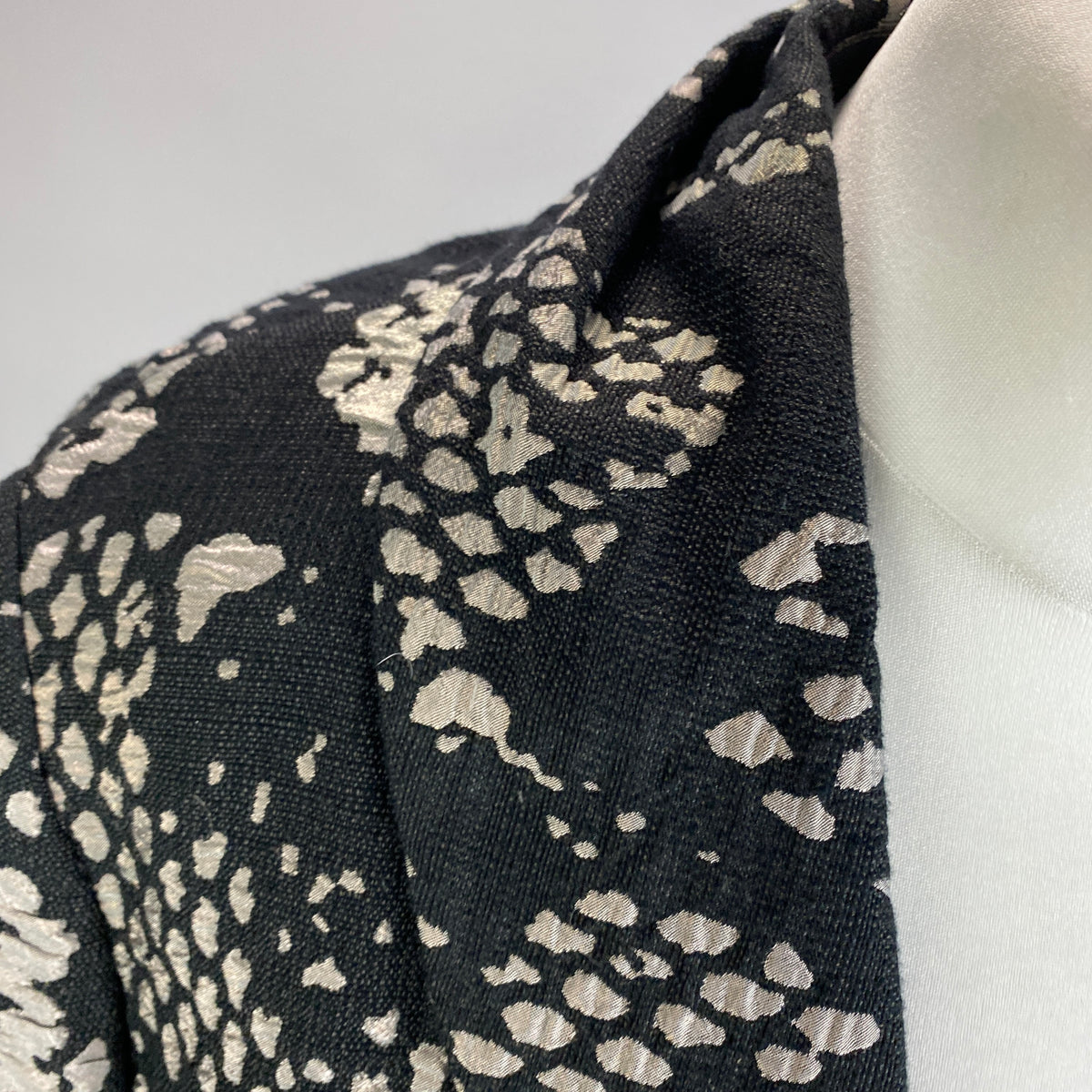 Issey Miyake £1100 Black & Pewter Jacquard Jacket S
