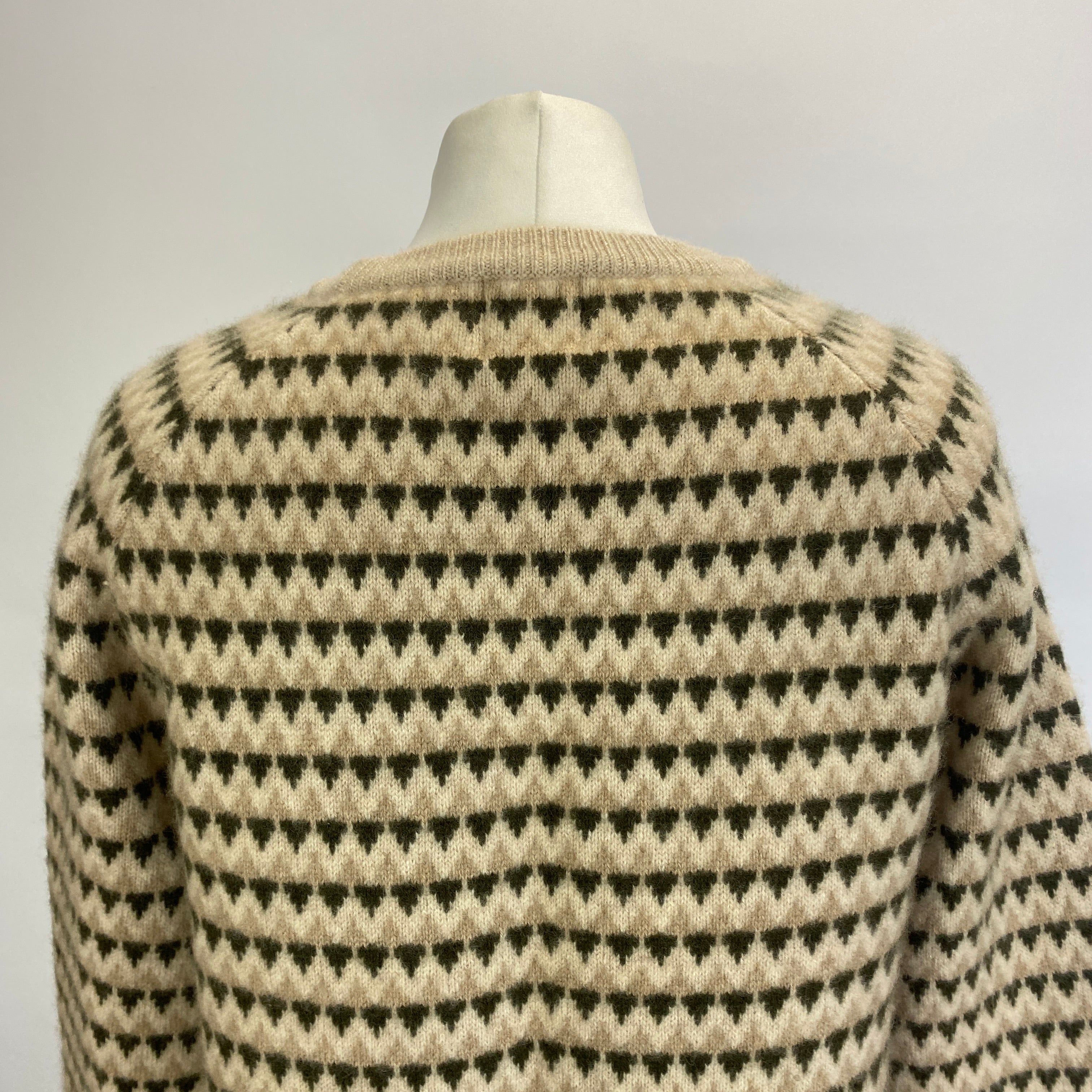 Madeleine Thompson Cream Intarsia Knit Cashmere Sweater M