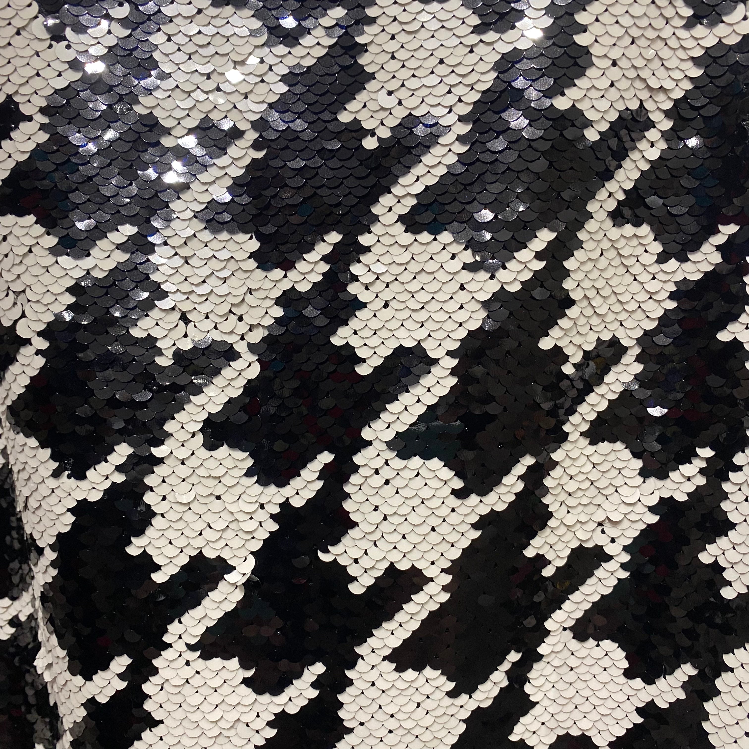 Wiggy Kit Black & Ivory Fishscale Sequin Maxi Skirt L