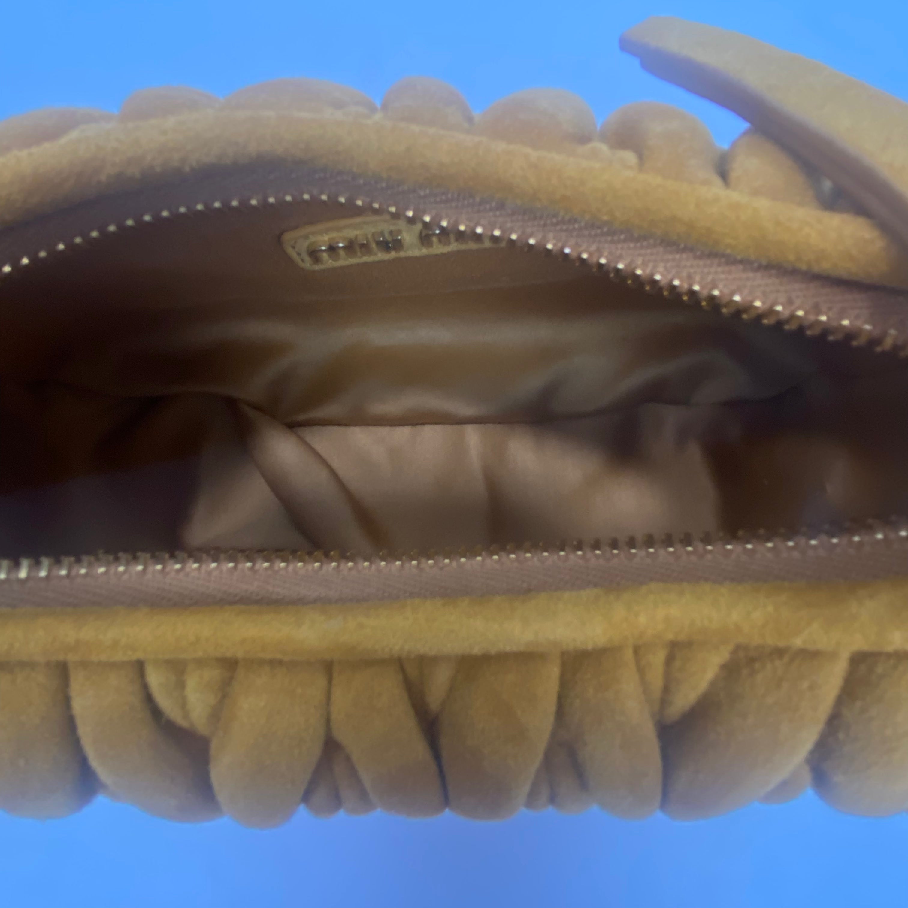 Miu Miu New £2150 Whiskey Wander Matelasse Suede Hobo Bag