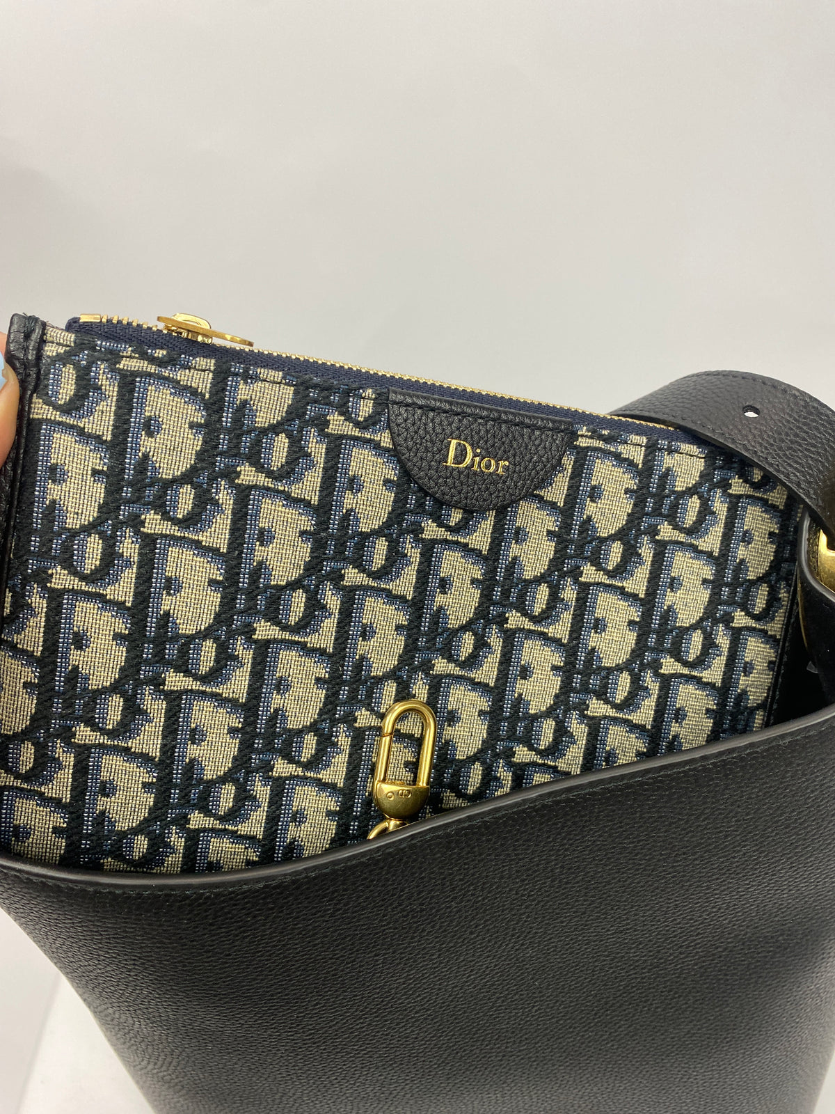 Dior New £3600 Black Medium Médaillon Bucket Bag