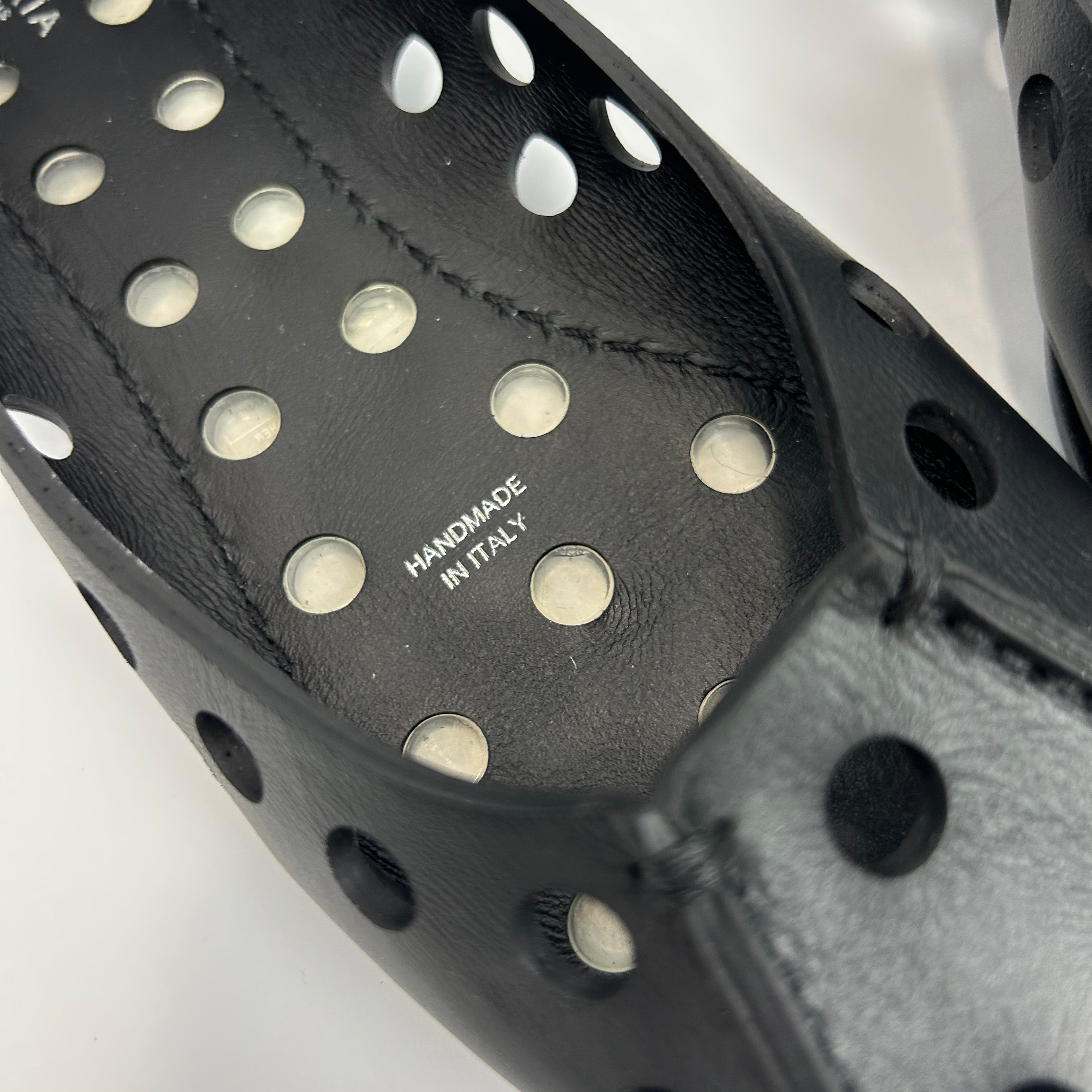 Alaia £810 Black Perfo Leather Ballet Flats 39