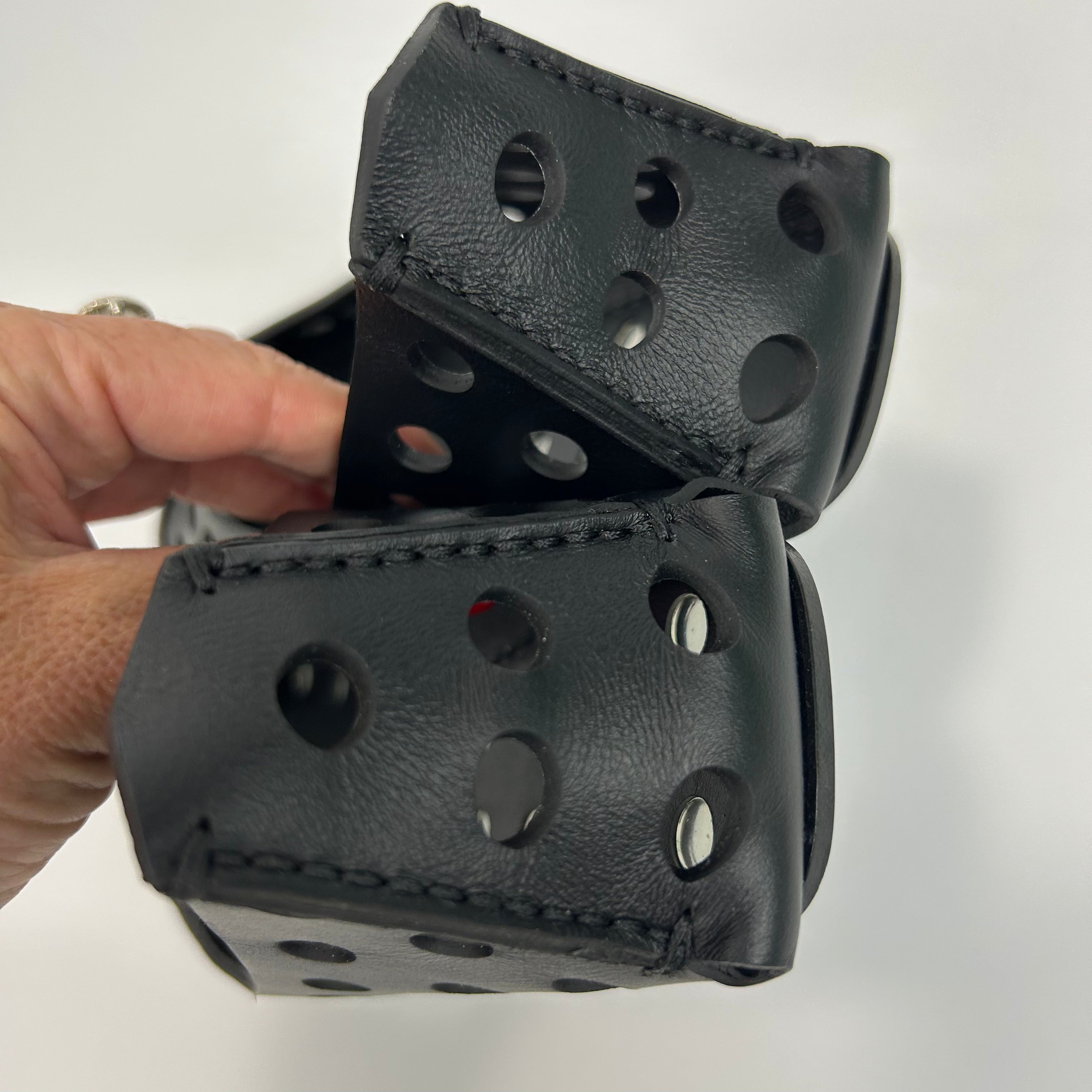 Alaia £810 Black Perfo Leather Ballet Flats 39