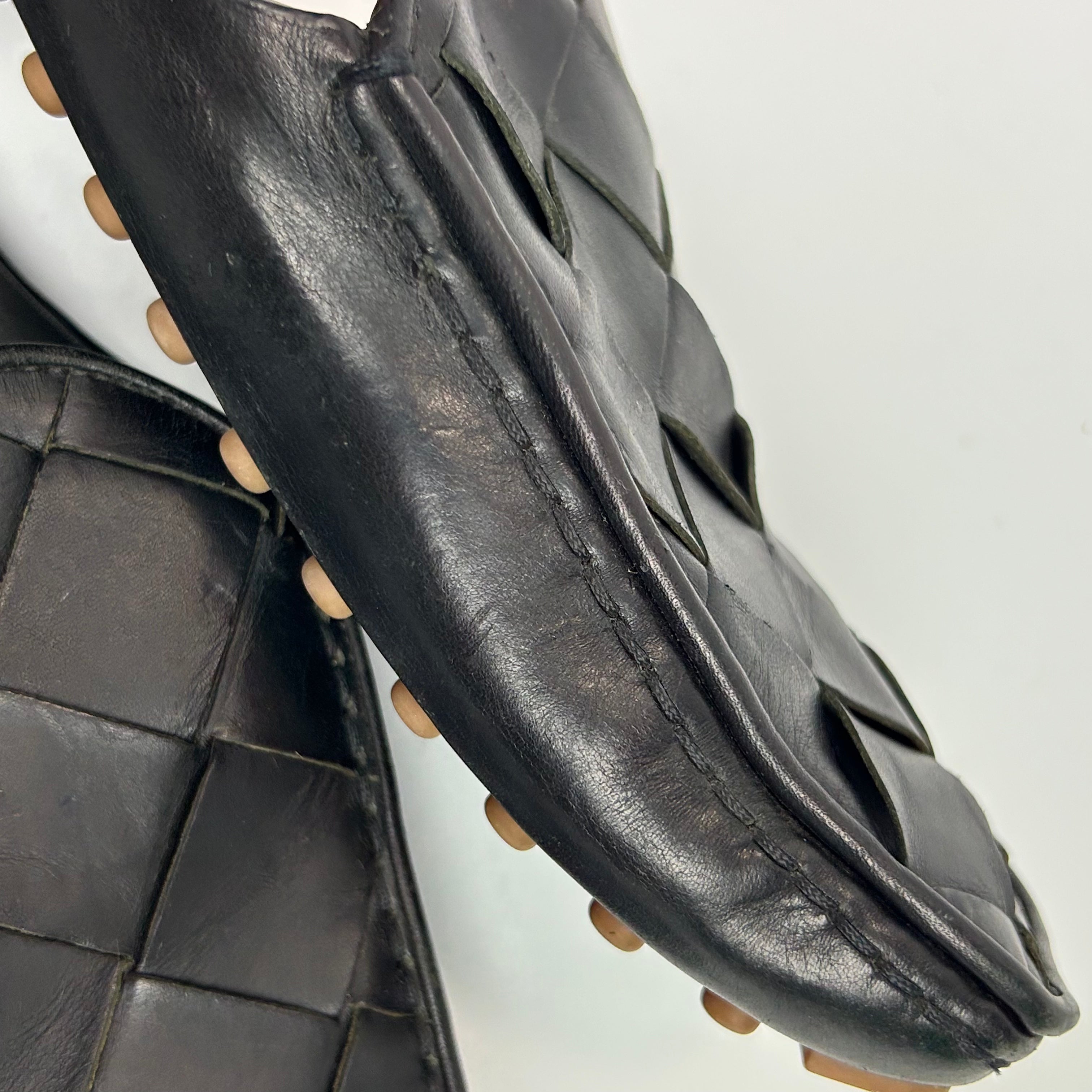 Bottega Veneta £525 Black Intrecciato Douglas Mules 39