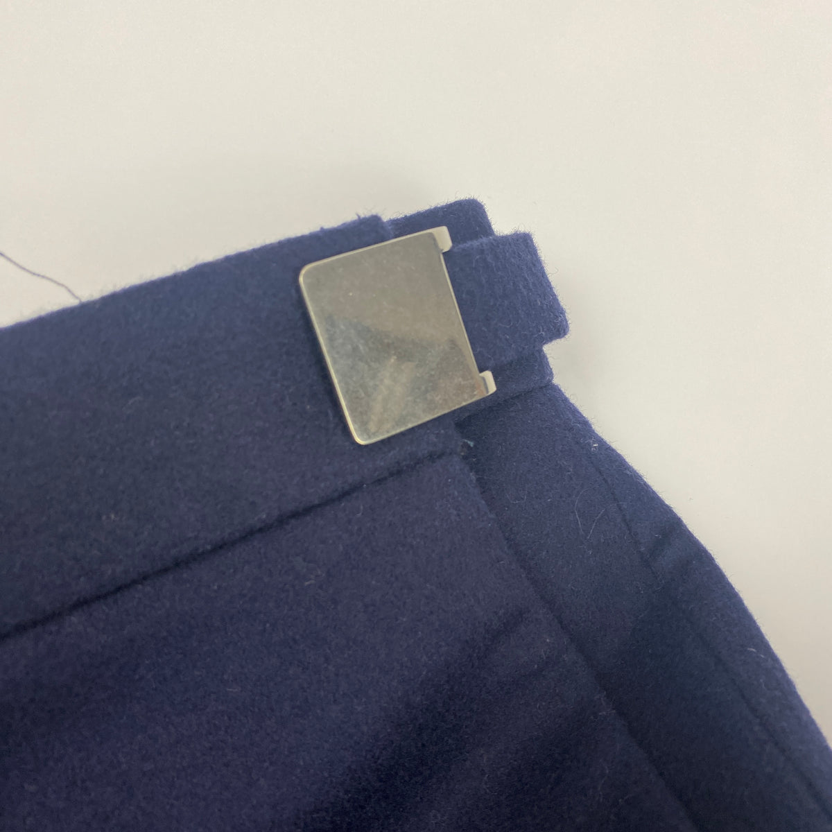 Bottega Veneta Navy Thick Wool Side Clip Trousers XXS