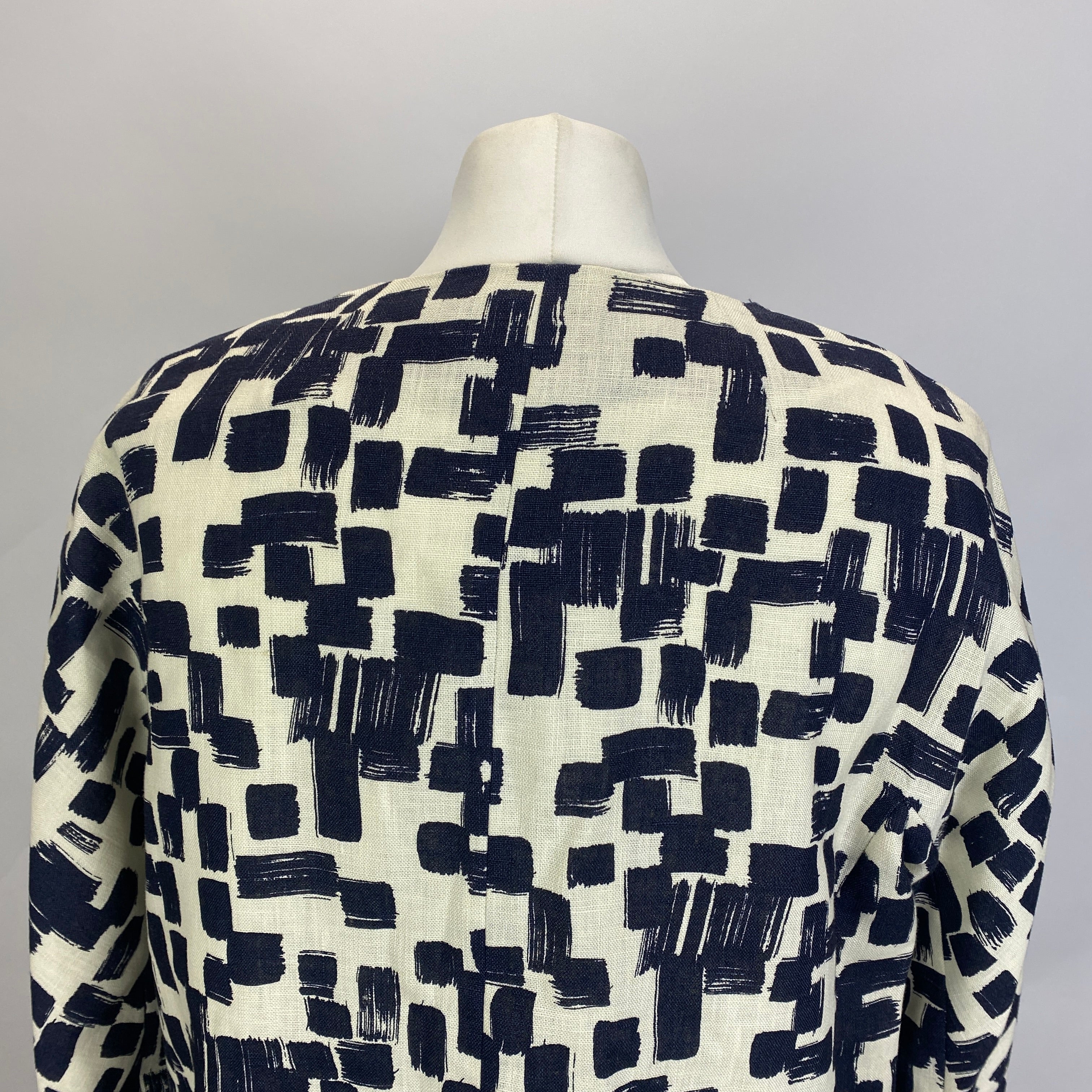 Weekend Max Mara Navy & Cream Print Linen Coat L