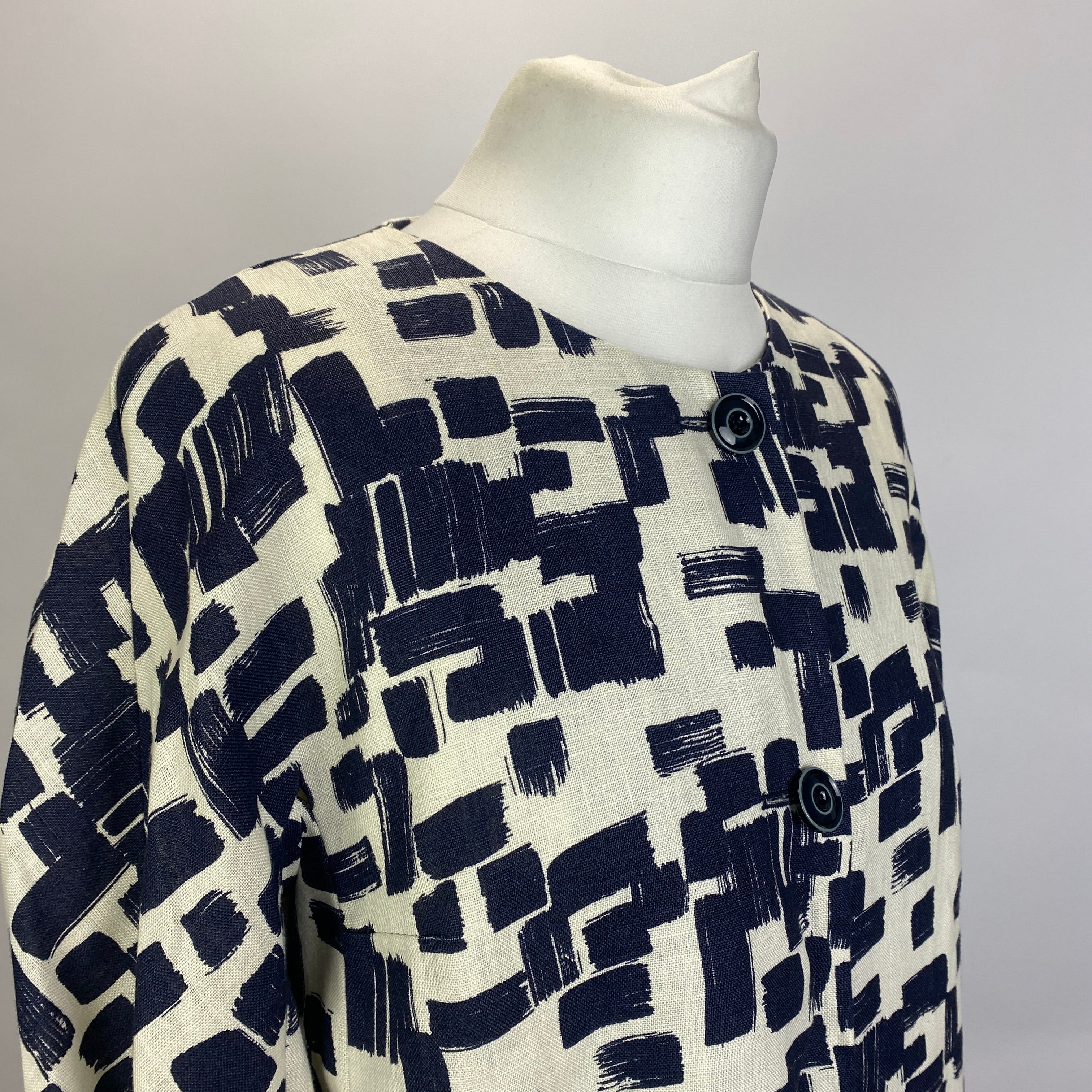 Weekend Max Mara Navy & Cream Print Linen Coat L