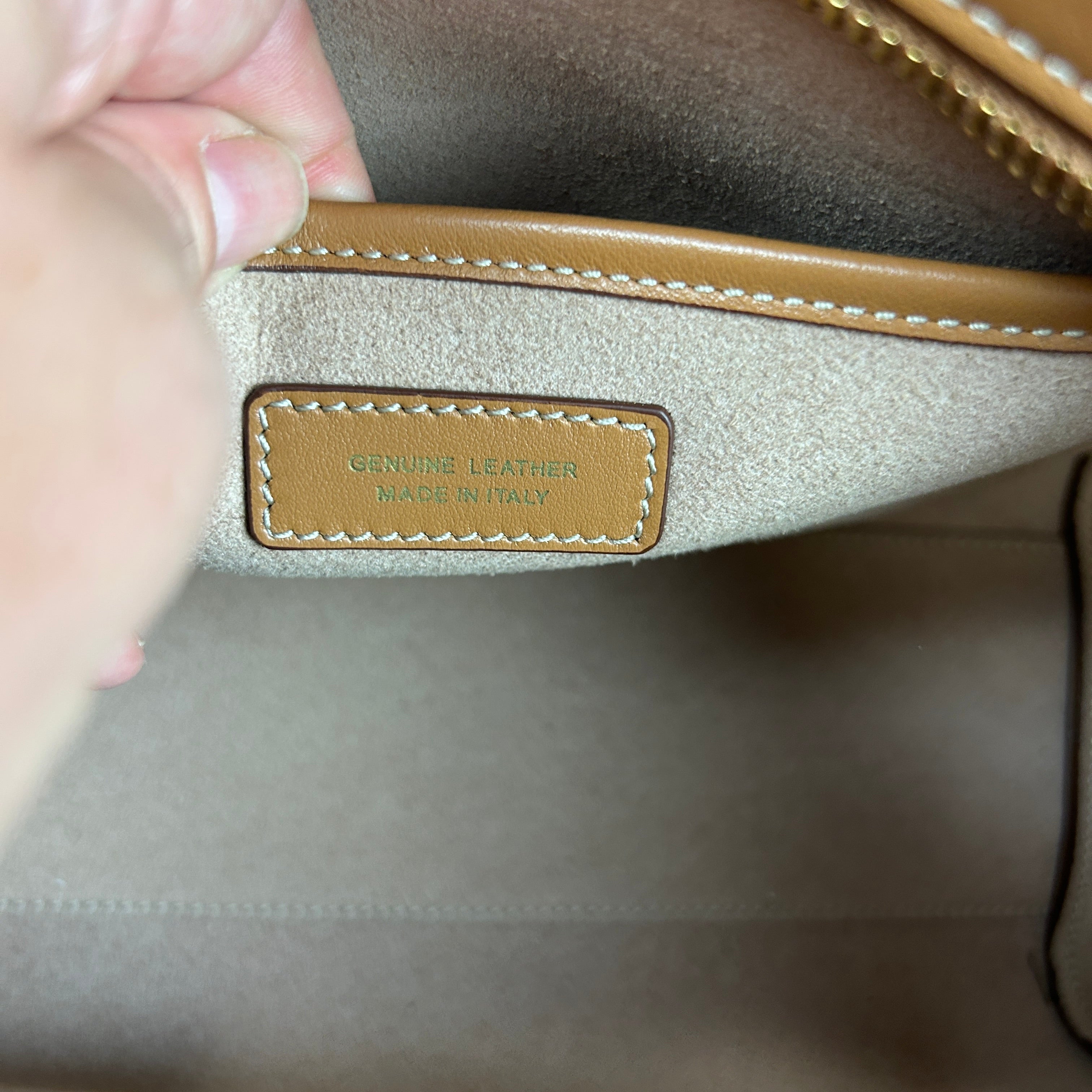 Tods New £1600 Camel Timeless Medium Tote Bag