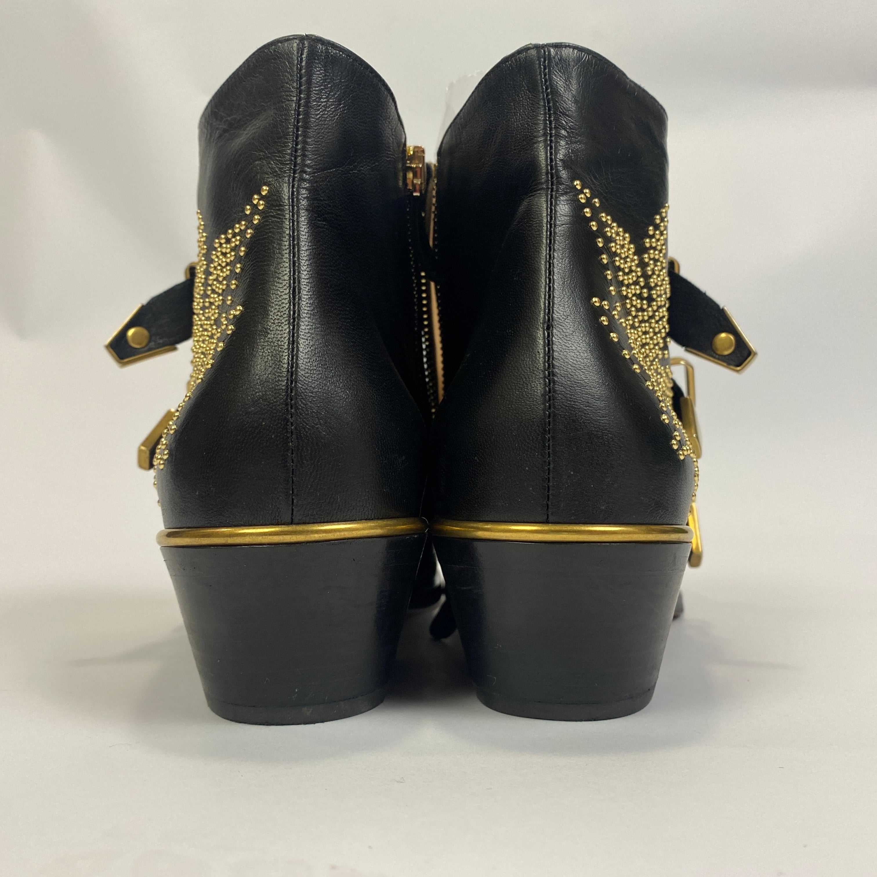 Chloe £1090 Black Gold Studded Leather Susanna Ankle Boots 41