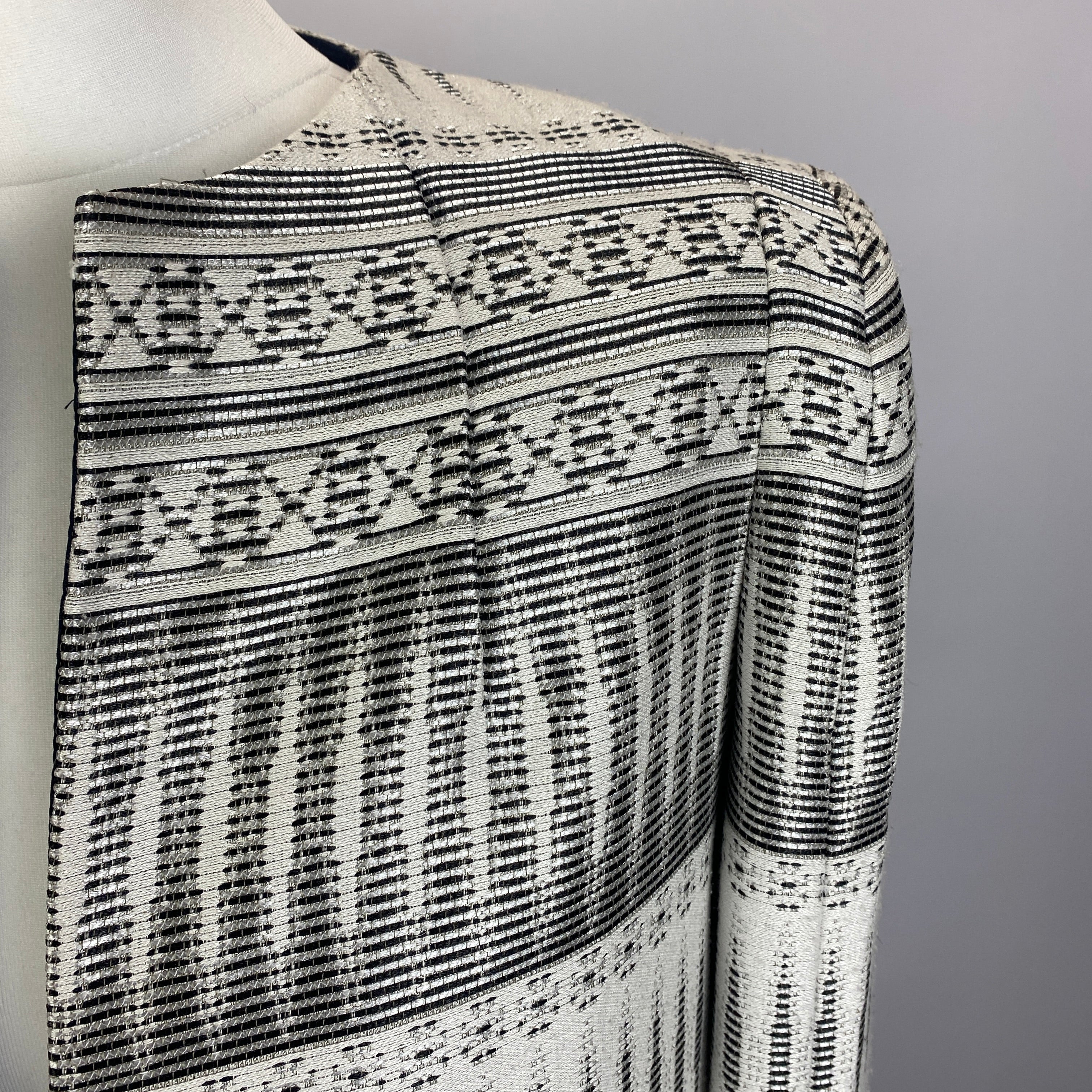 Amanda Wakeley New Ivory & Navy Brocade Occasion Coat S