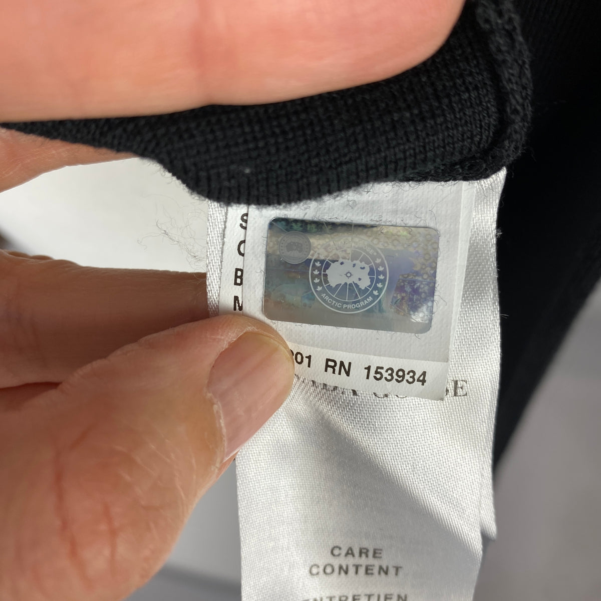 Canada Goose Black Wool Logo Hooded Sweater L