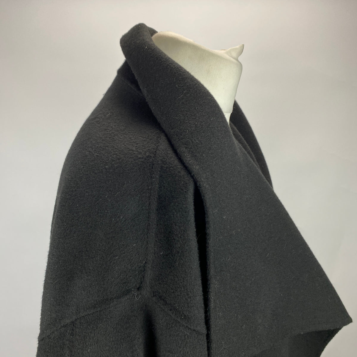 Toteme £1100 Black Signature Wool & Cashmere Coat S