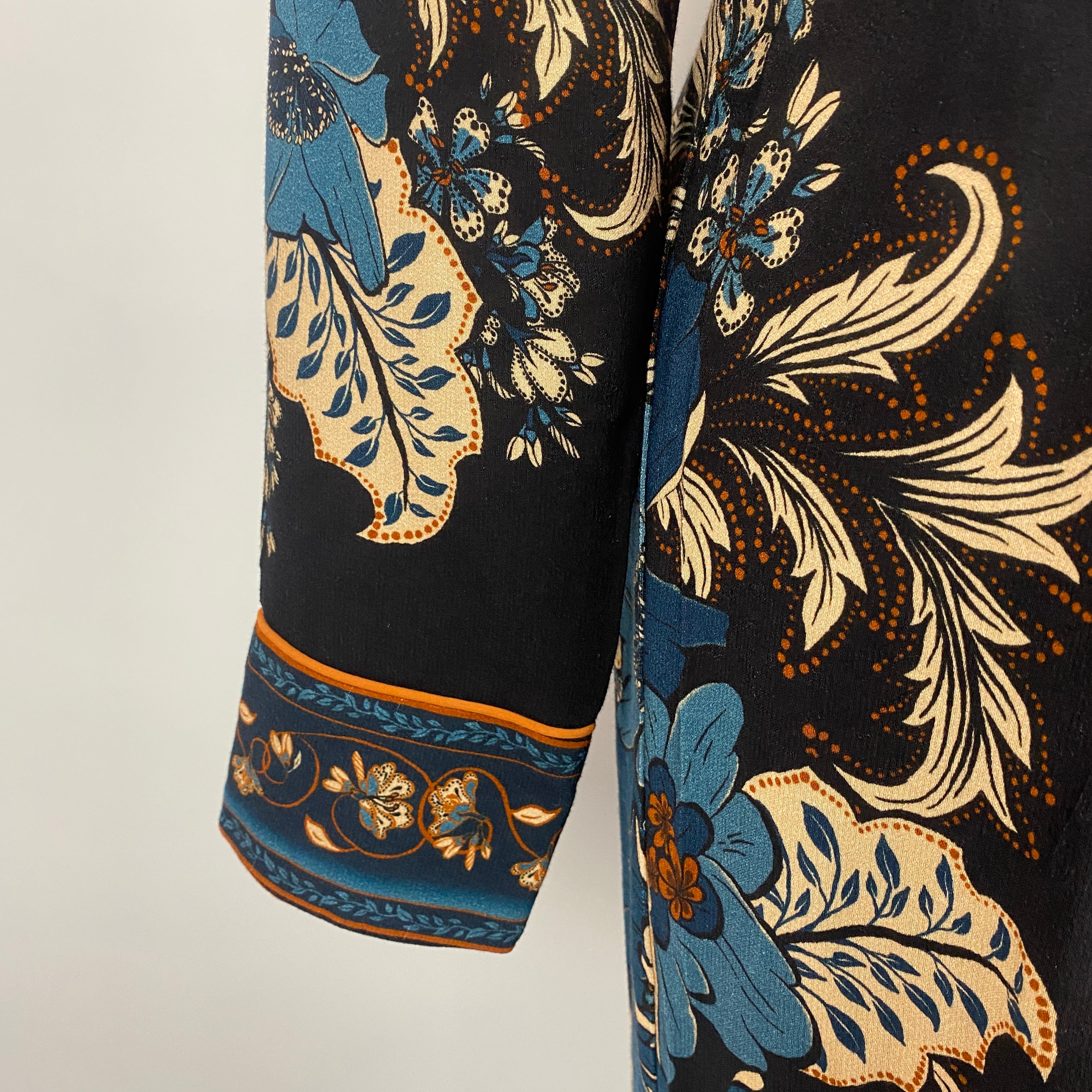 Farm Rio £340 Black Tapestry Blossom Wrap Midi Dress S