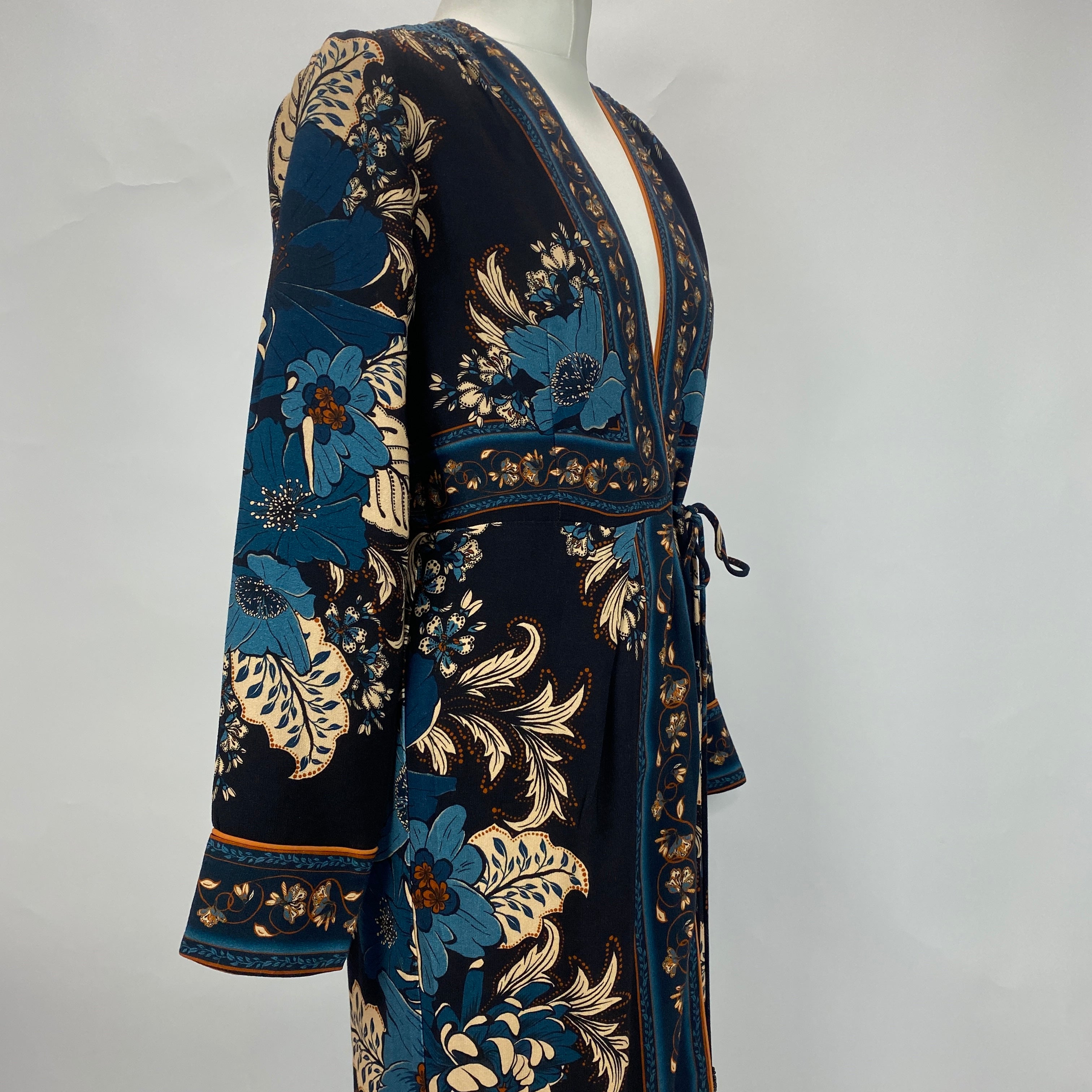 Farm Rio £340 Black Tapestry Blossom Wrap Midi Dress S