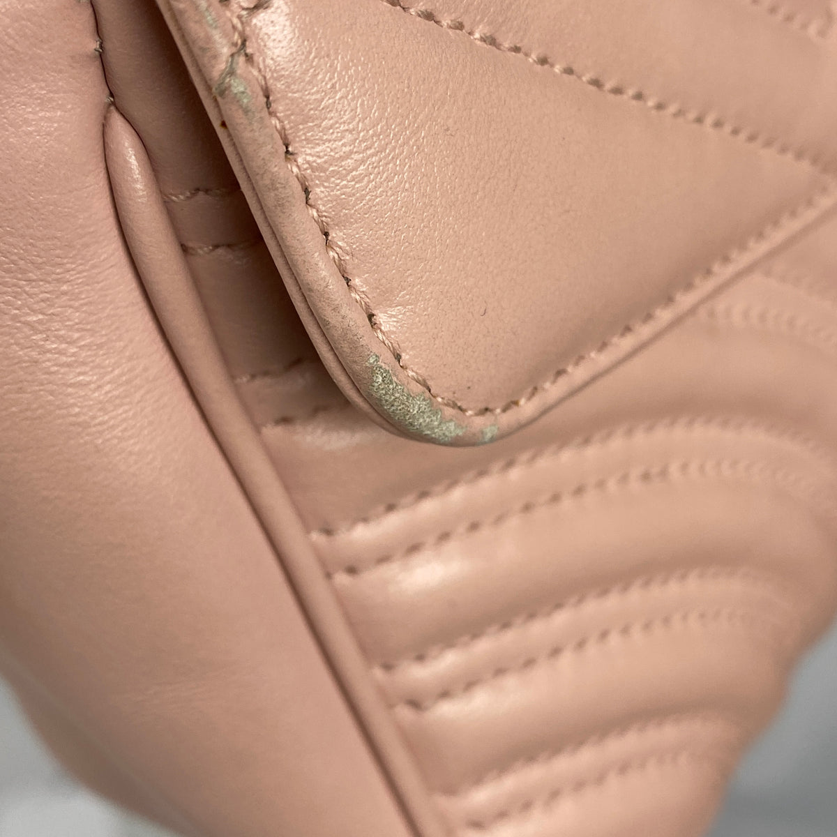 Gucci £2070 Pink Beige GG Marmont Medium Shoulderbag