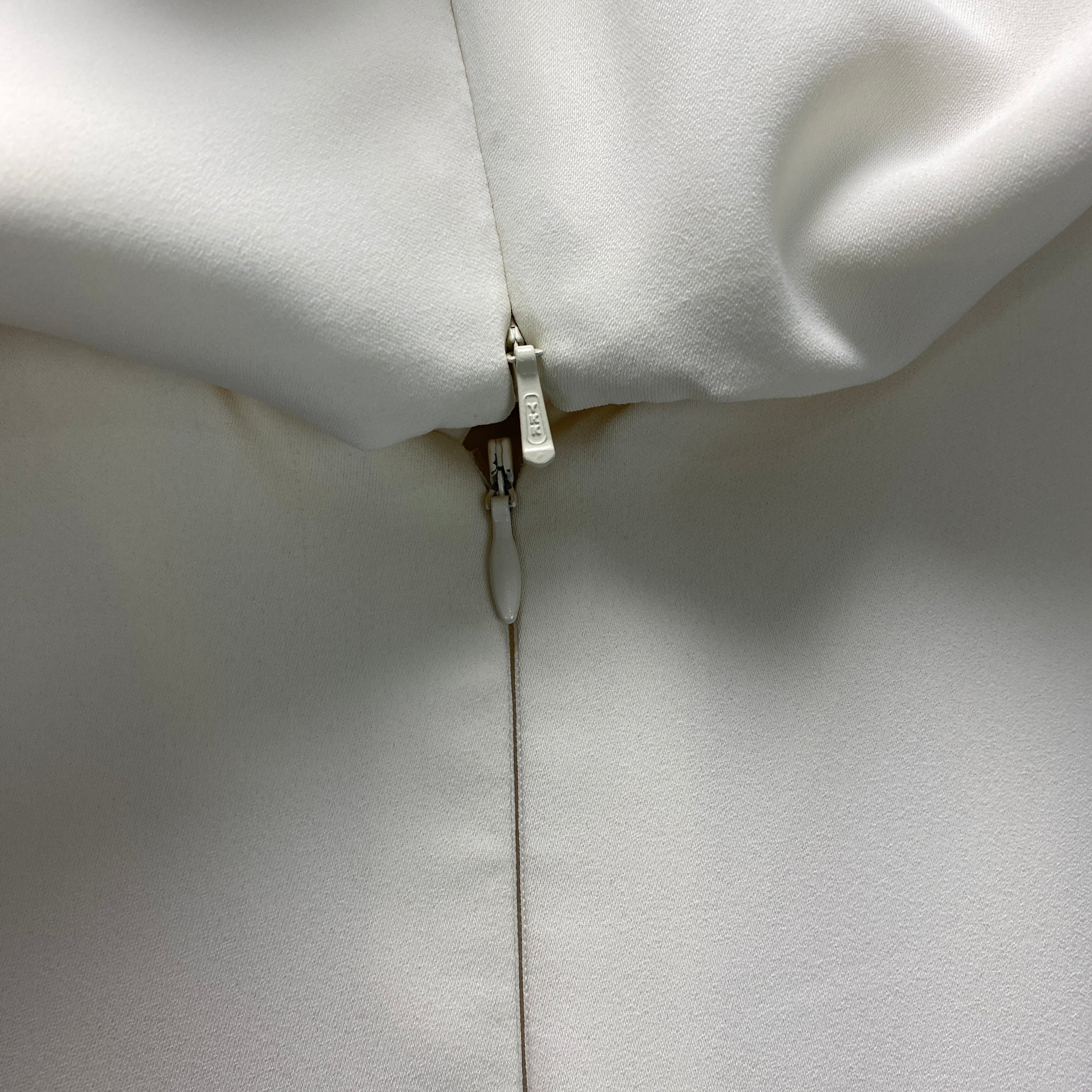 Saiid Kobeisy New £2873 Cream Lasercut Crepe Gown XS