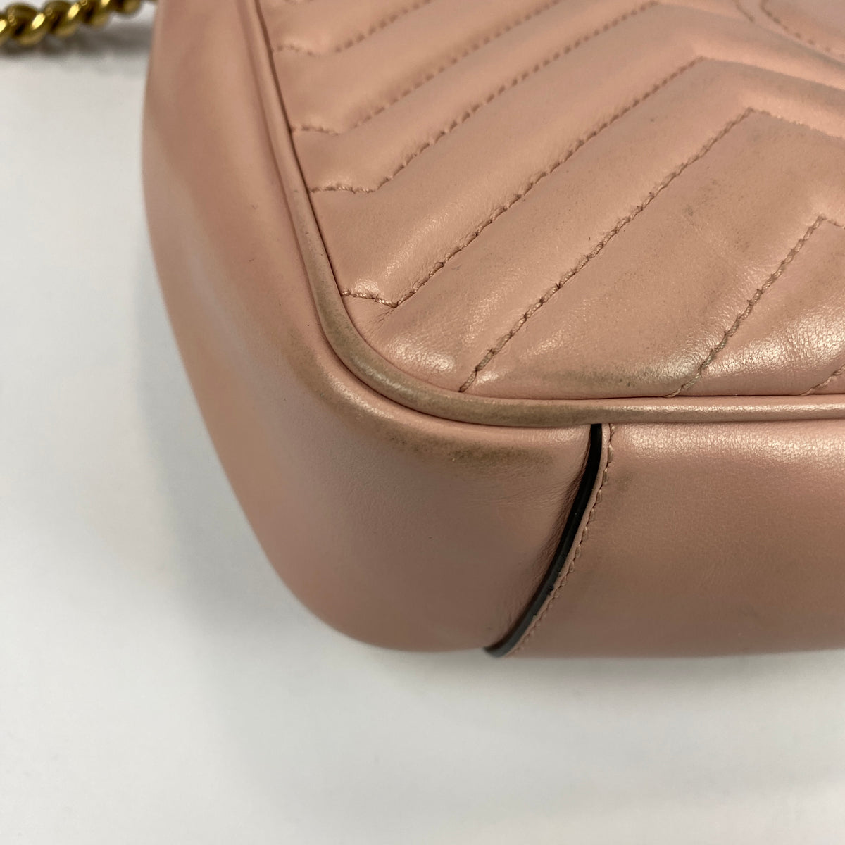 Gucci £2070 Pink Beige GG Marmont Medium Shoulderbag
