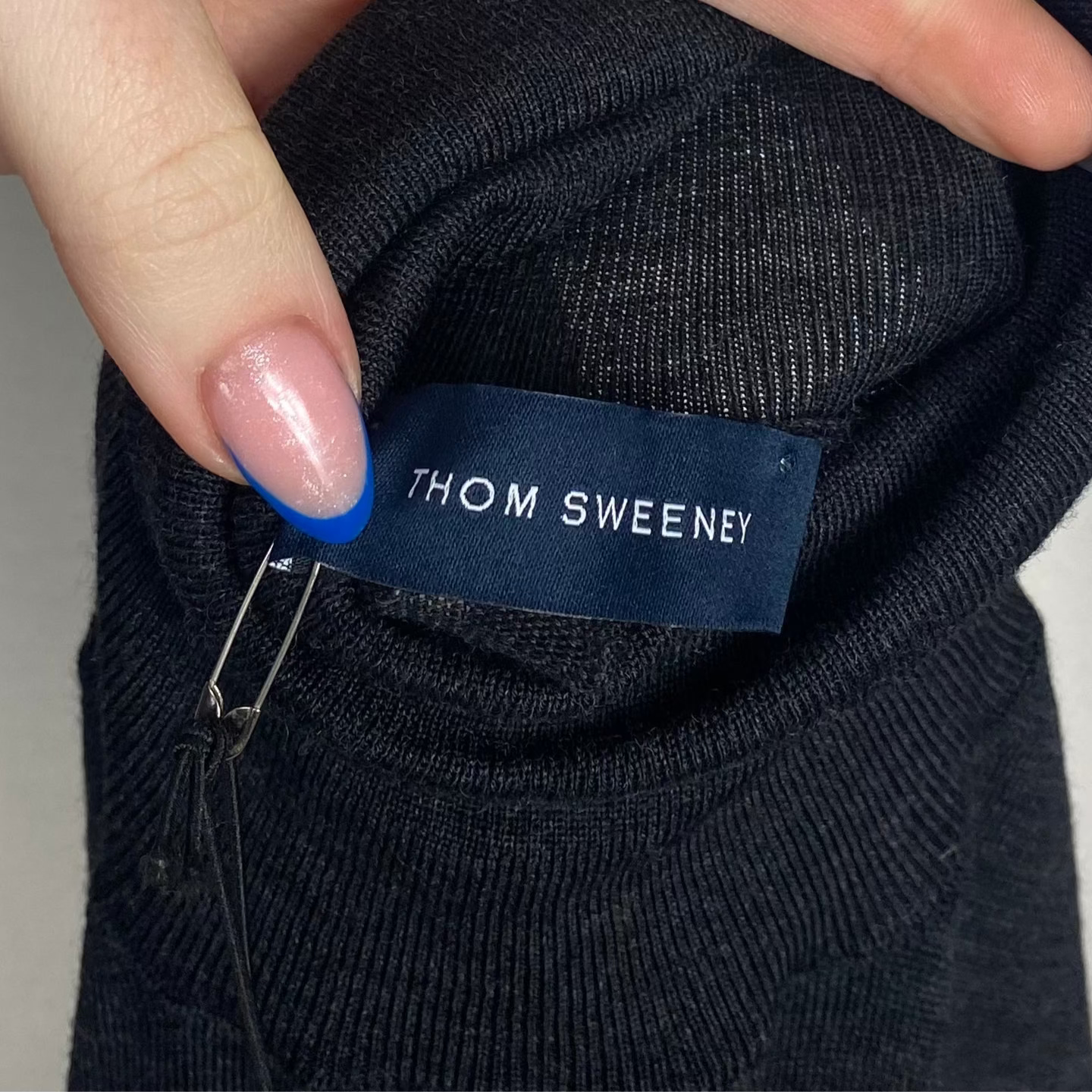 Thom Sweeney Brand New £325 Charcoal Merino Wool Roll Neck XL