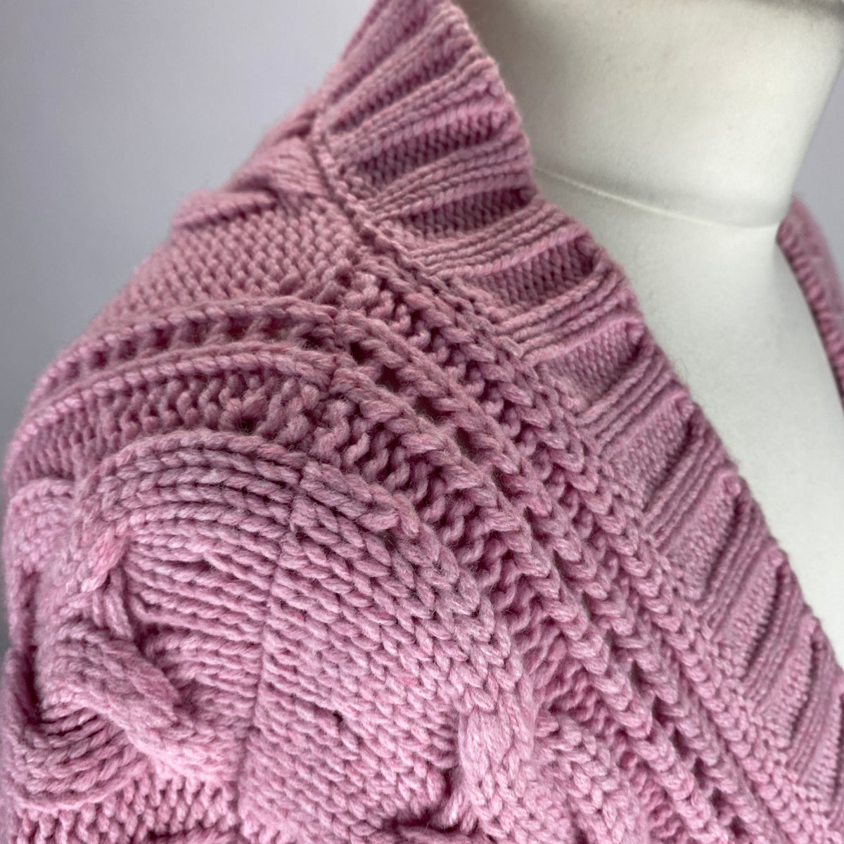 Alexander McQueen Sorbet Chunky Cable Wool Knit Cardigan L