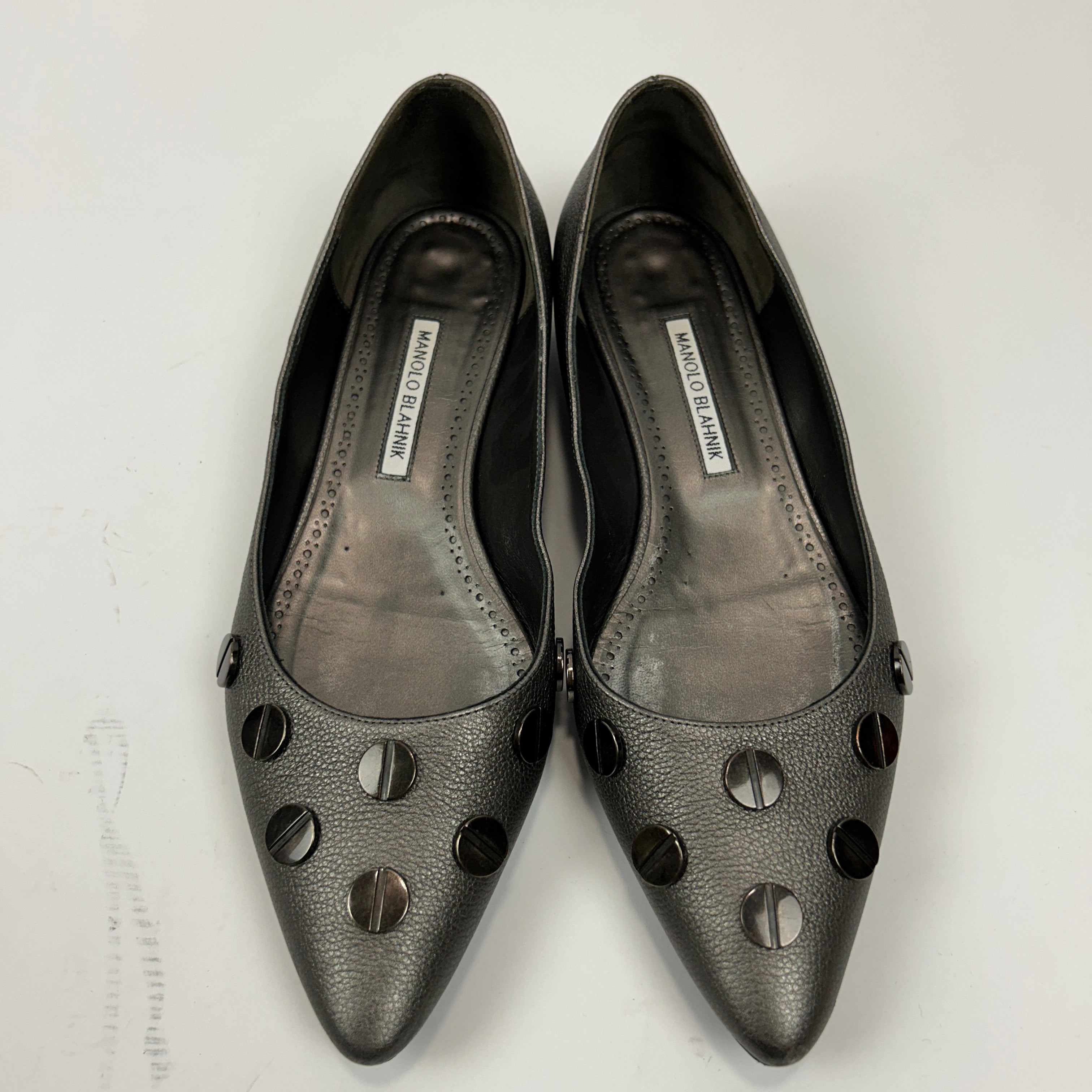 Manolo Blahnik £615 Pewter Metallic Flats 40.5