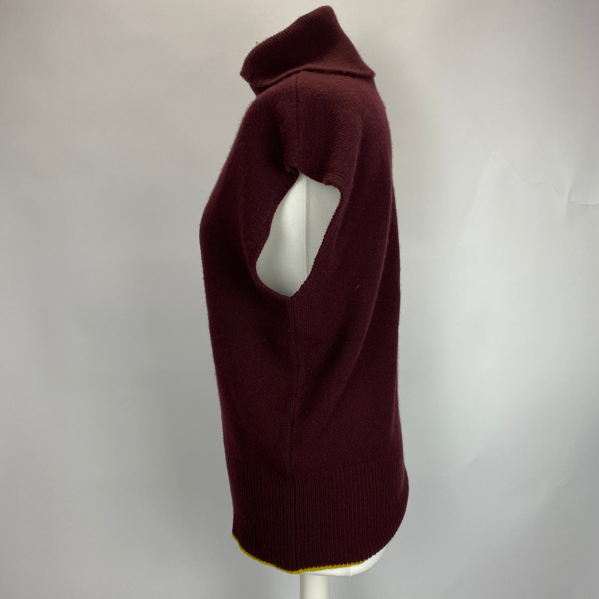 Victoria Beckham Plum Cashmere Sleeveless Sweater S-M