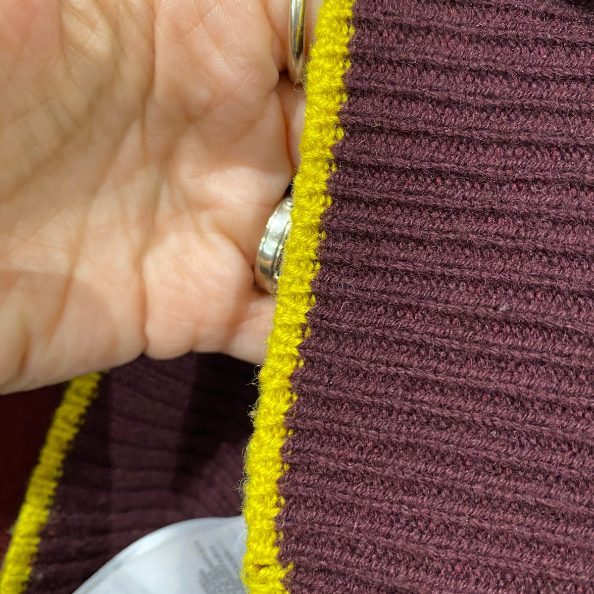 Victoria Beckham Plum Cashmere Sleeveless Sweater S-M