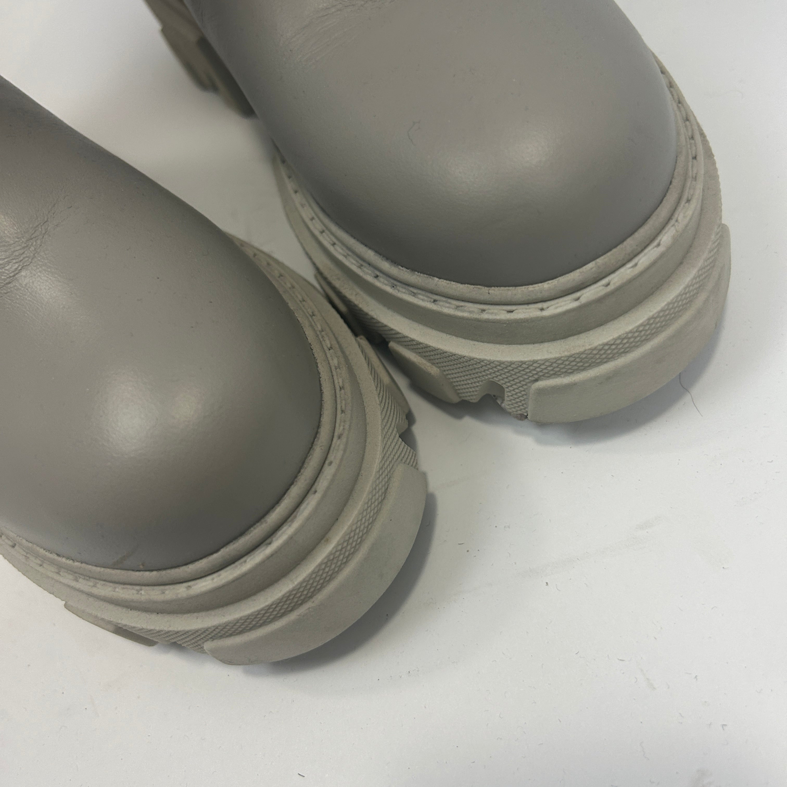 Gia X Pernille Teisbaek £512 Tubular Leather Knee Boots 38