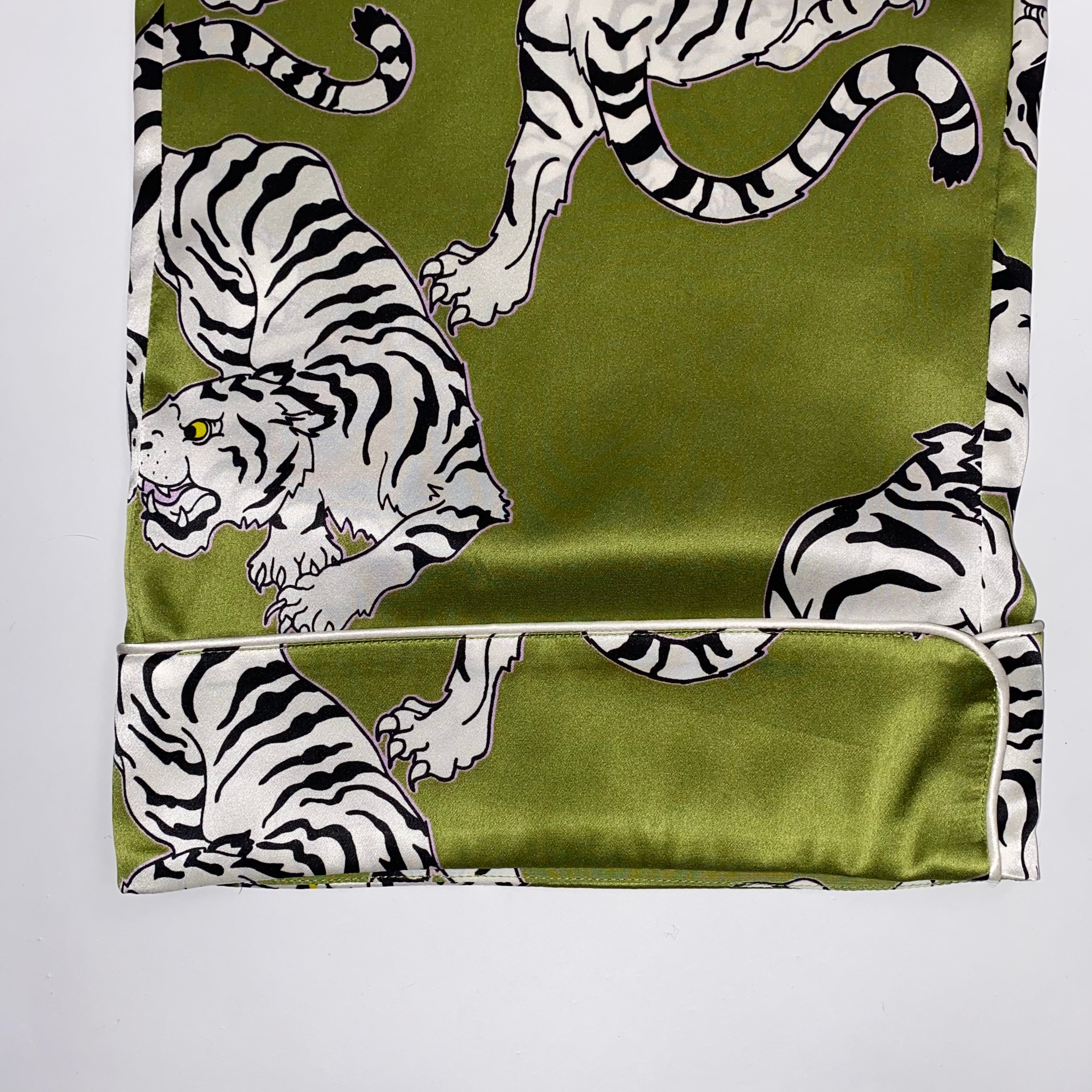 Olivia Von Halle £620 Green Tiger Print Silk Lila Pyjama Set S