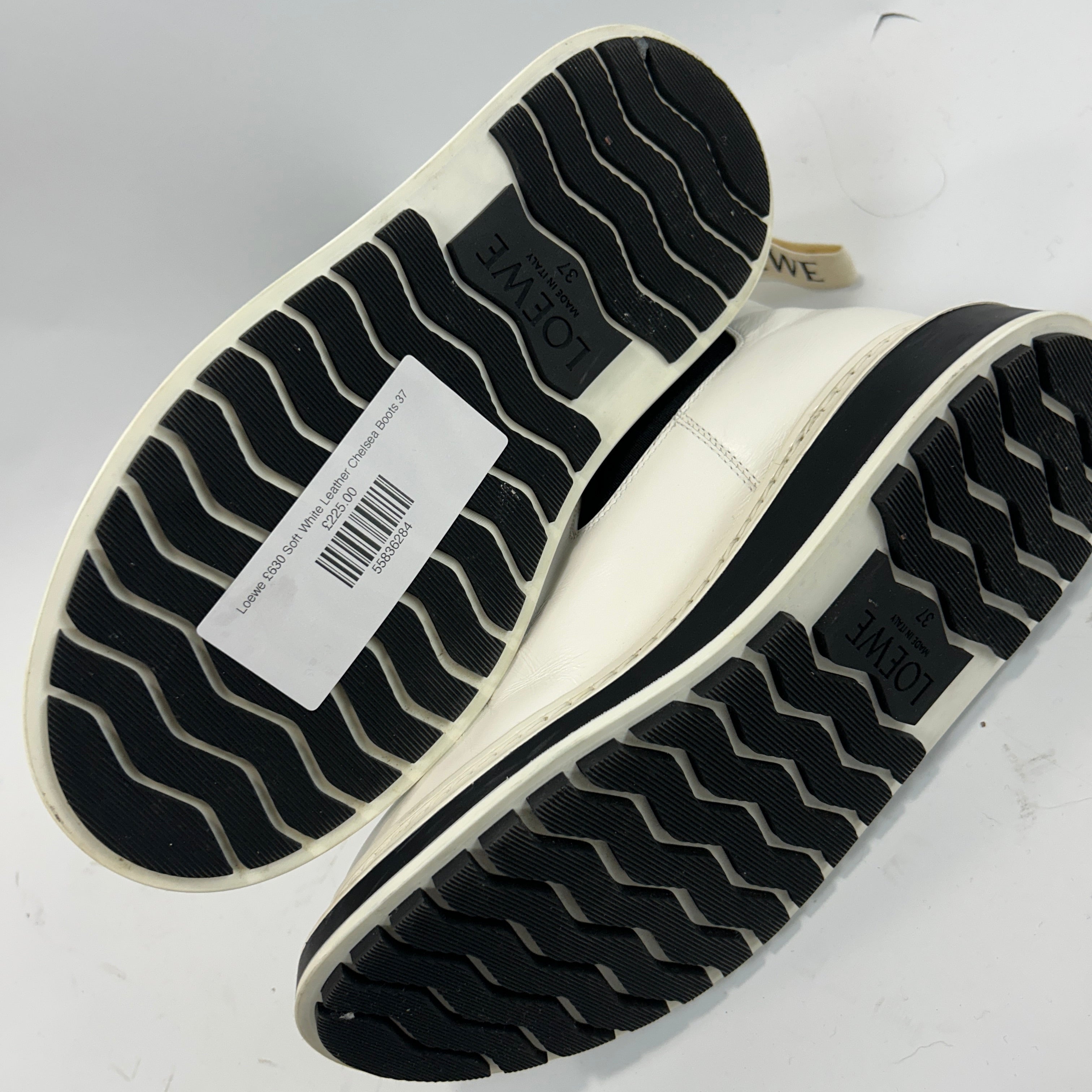 Loewe £630 Soft White Leather Chelsea Boots 37