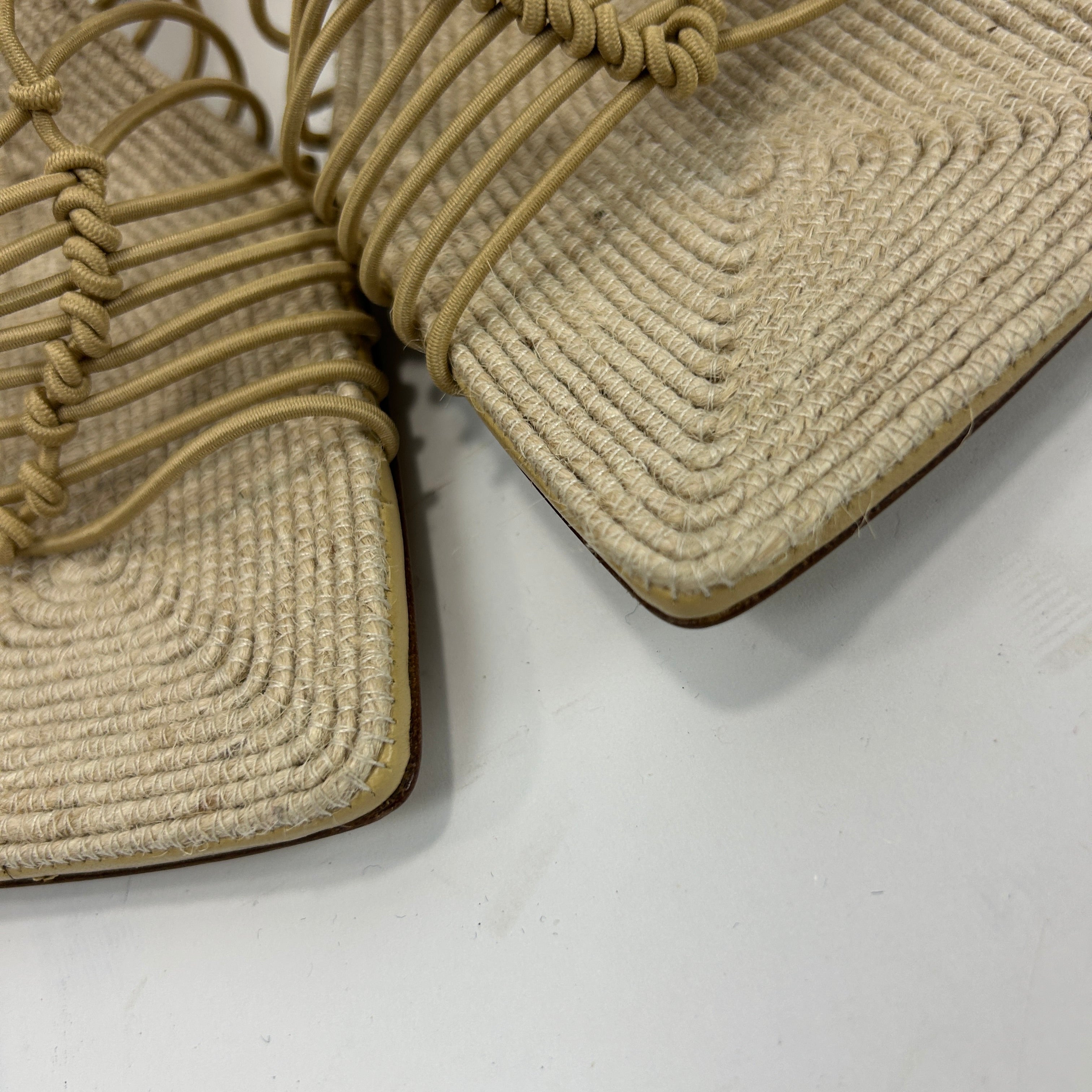 Bottega Veneta £655 Natural Knotted Cord & Raffia Mules 38