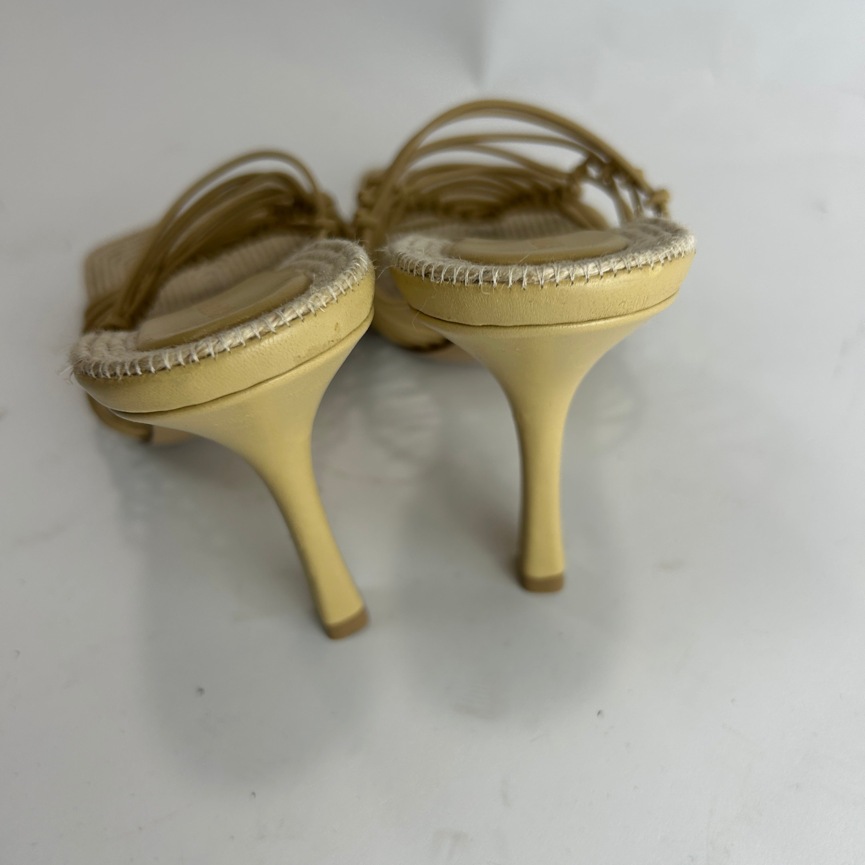 Bottega Veneta £655 Natural Knotted Cord & Raffia Mules 38