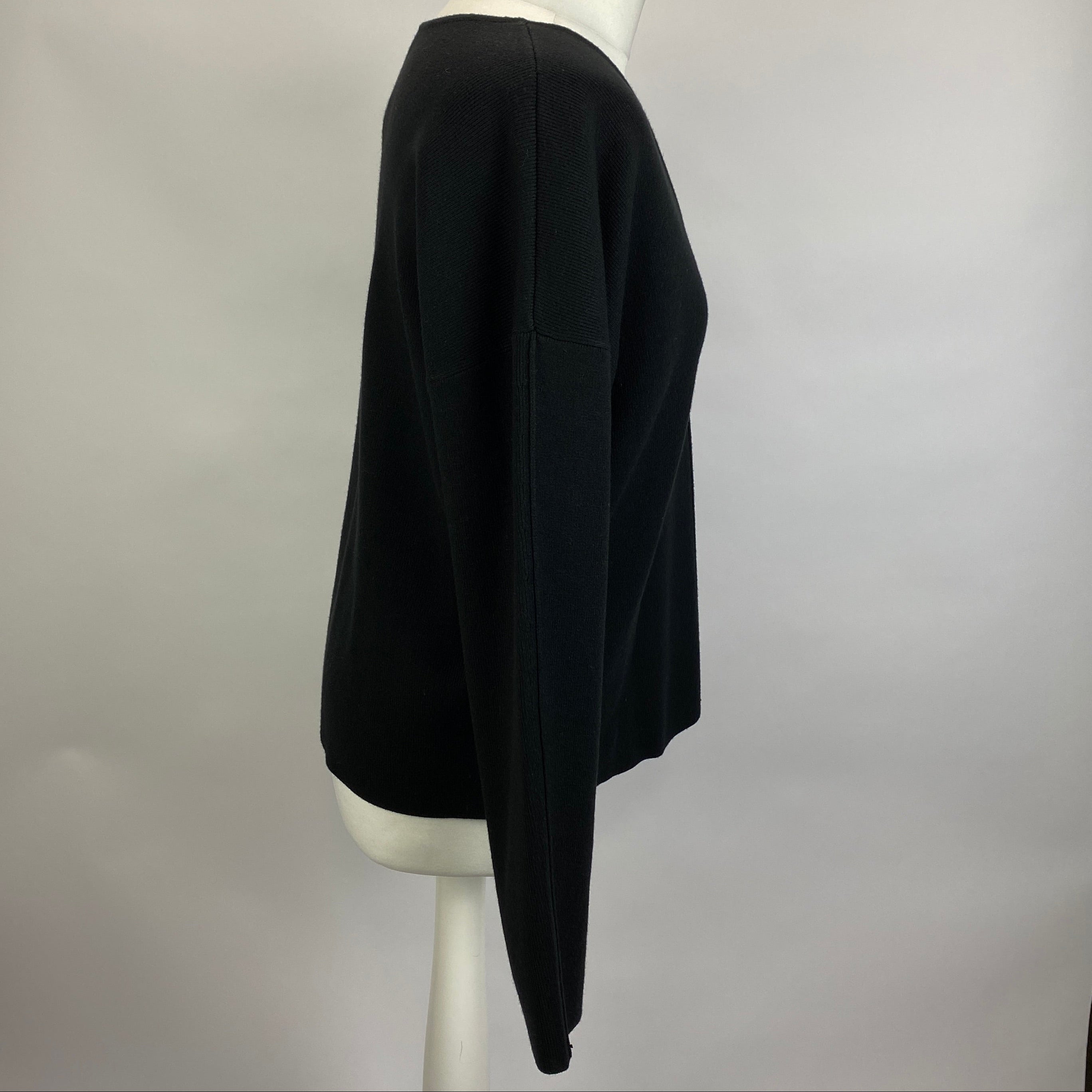Rails New £215 Black Knit V Neck Sweater M