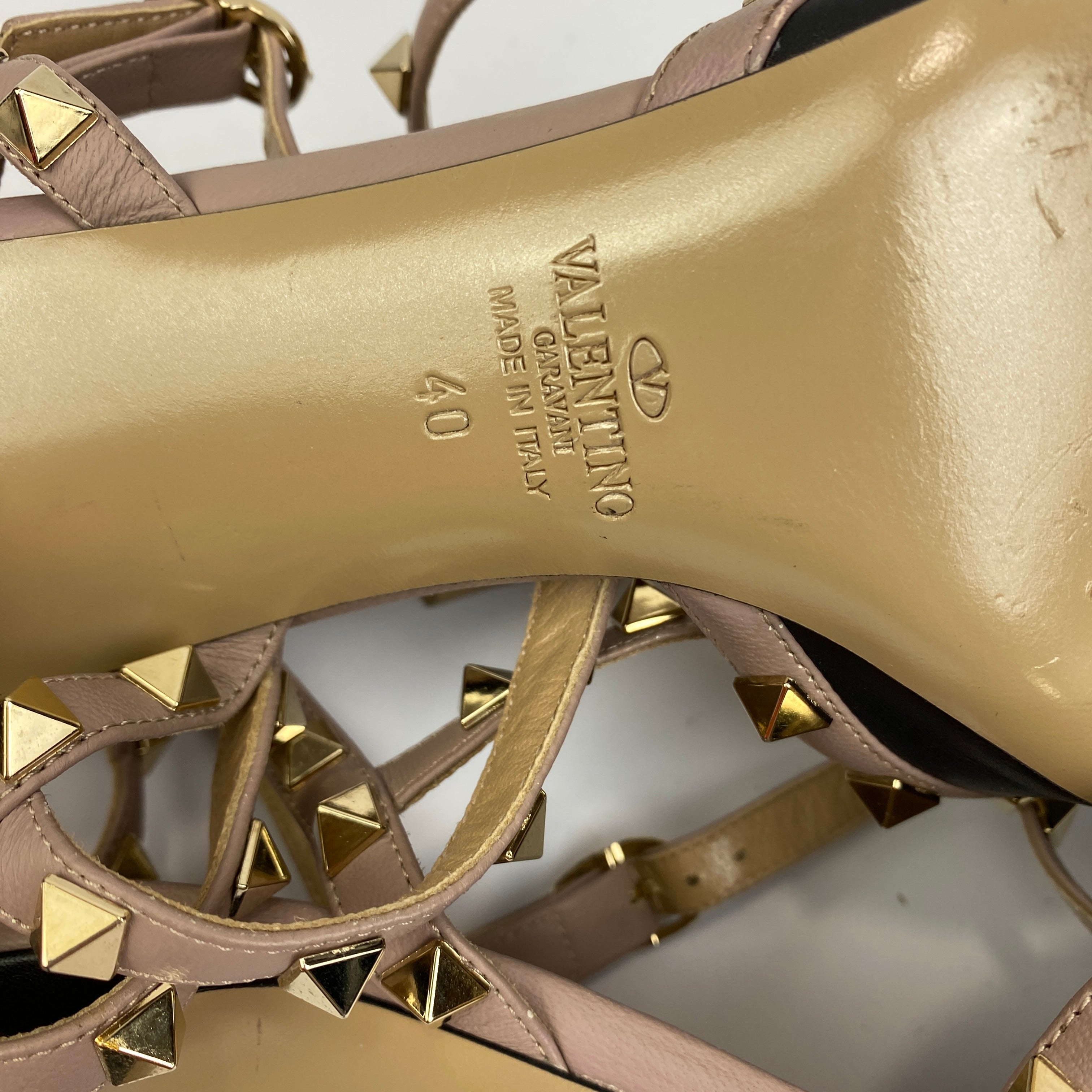 Valentino Garavani £890 Black Rockstud Caged Pumps 40