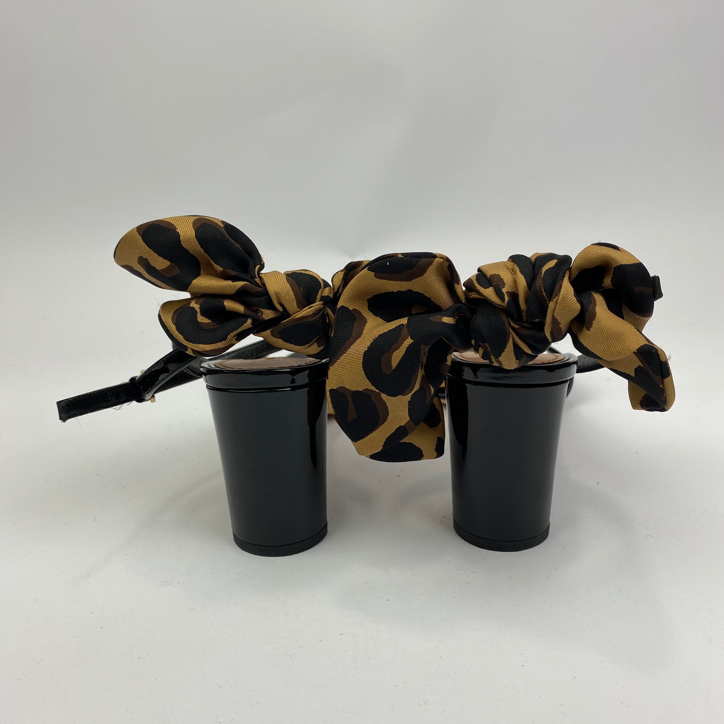 Louis Vuitton Black Leather Silk Ribbon Bow Sandals 41