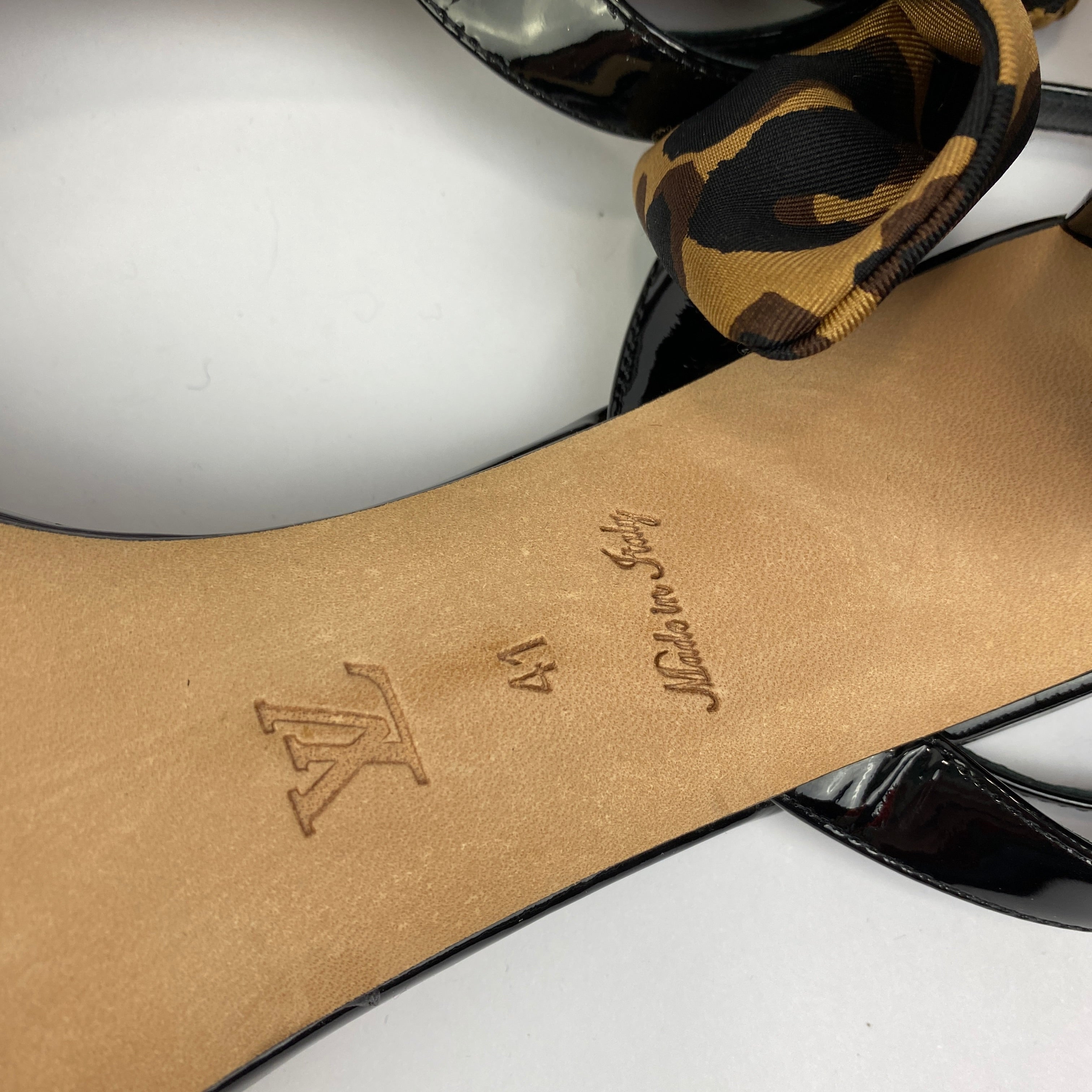 Louis Vuitton Black Leather Silk Ribbon Bow Sandals 41