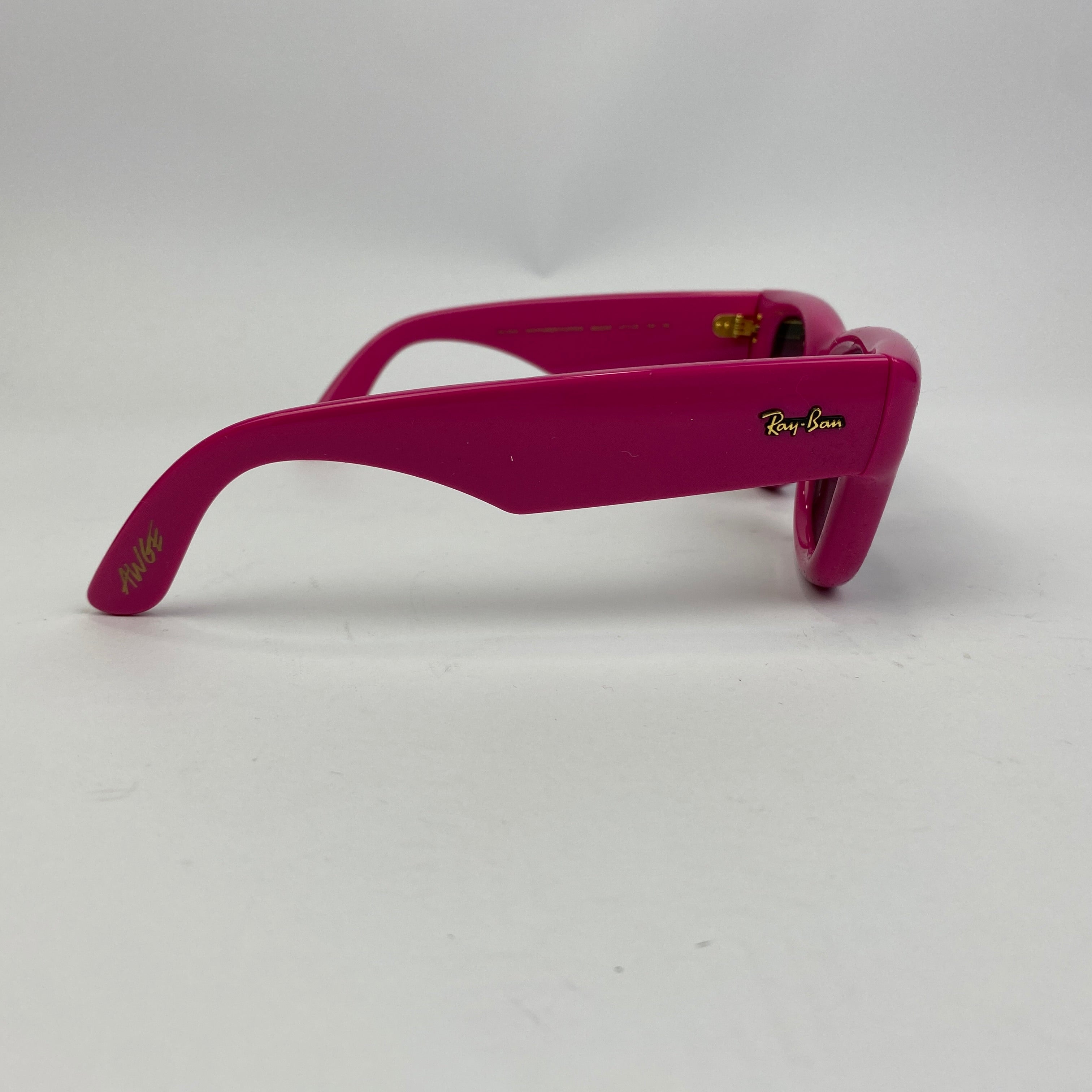 Ray-Ban New £164 Pink Puffer Wayfarer Sunglasses
