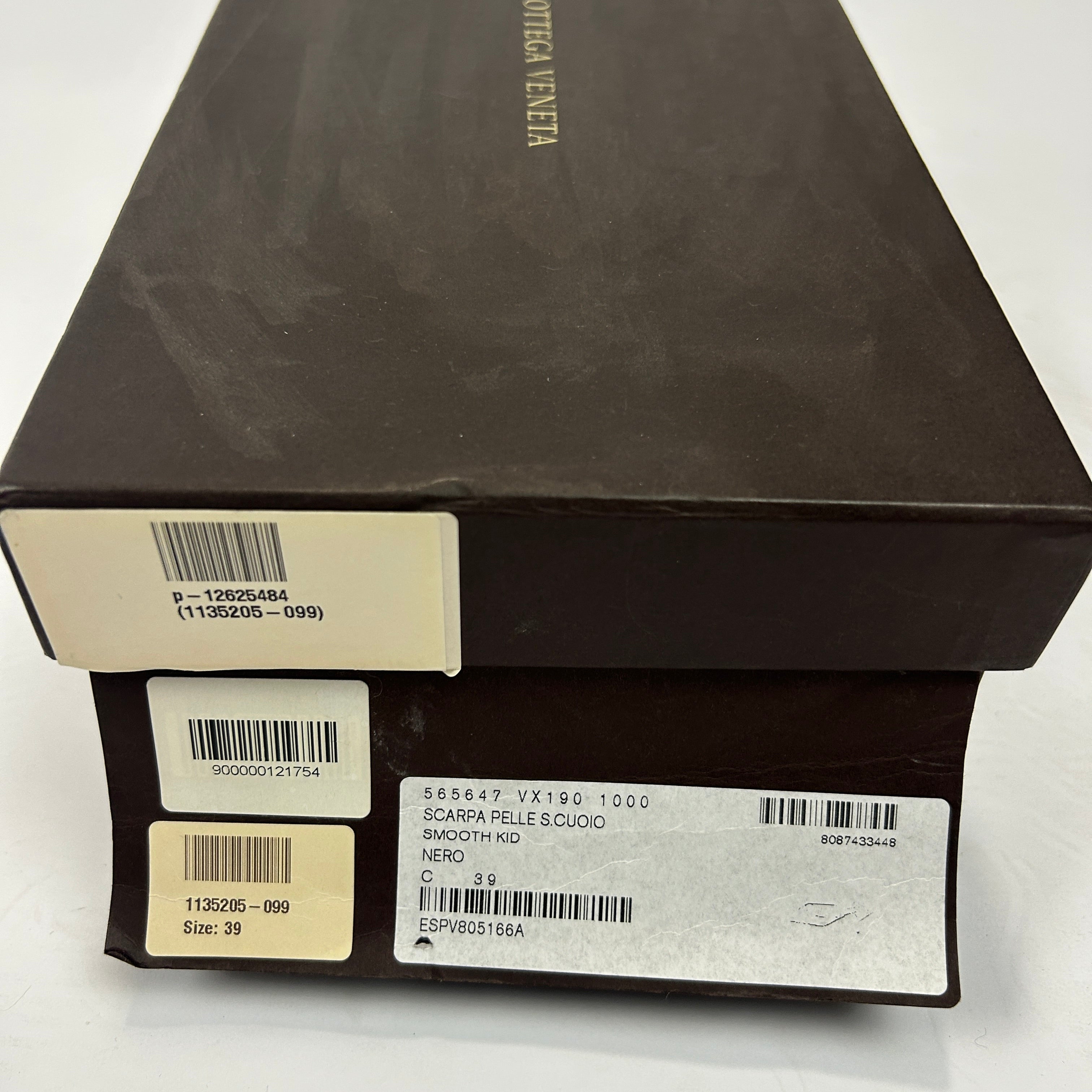 Bottega Veneta Black Kid Leather Kitten Heel Mules 39