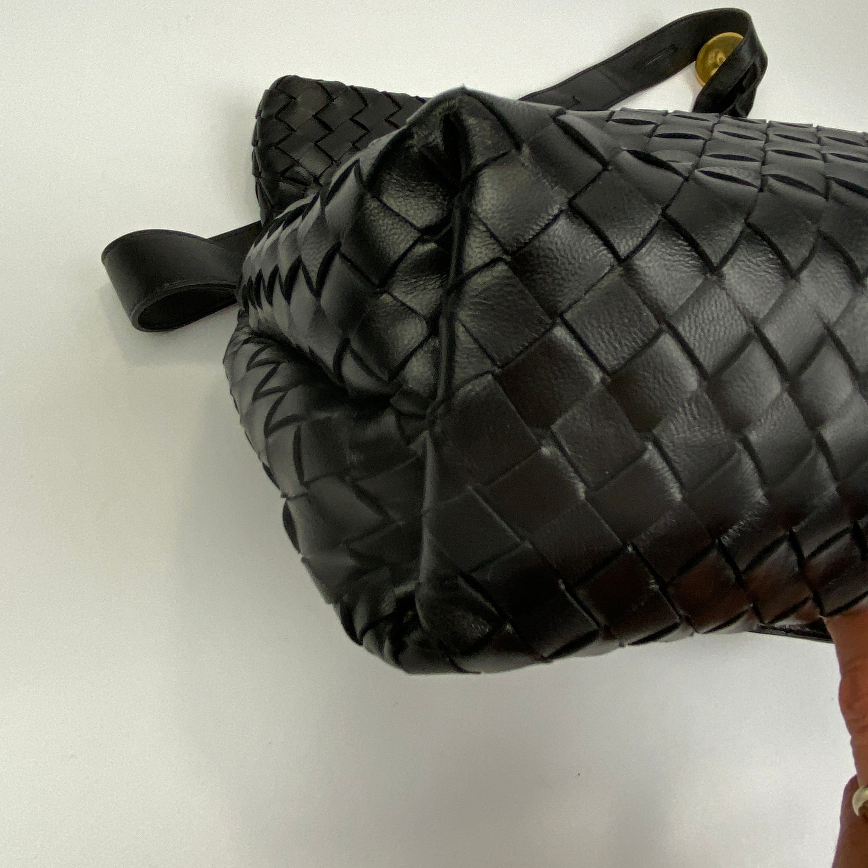 Bottega Veneta New £2285 Black Intrecciato The Fold Crossbody Bag