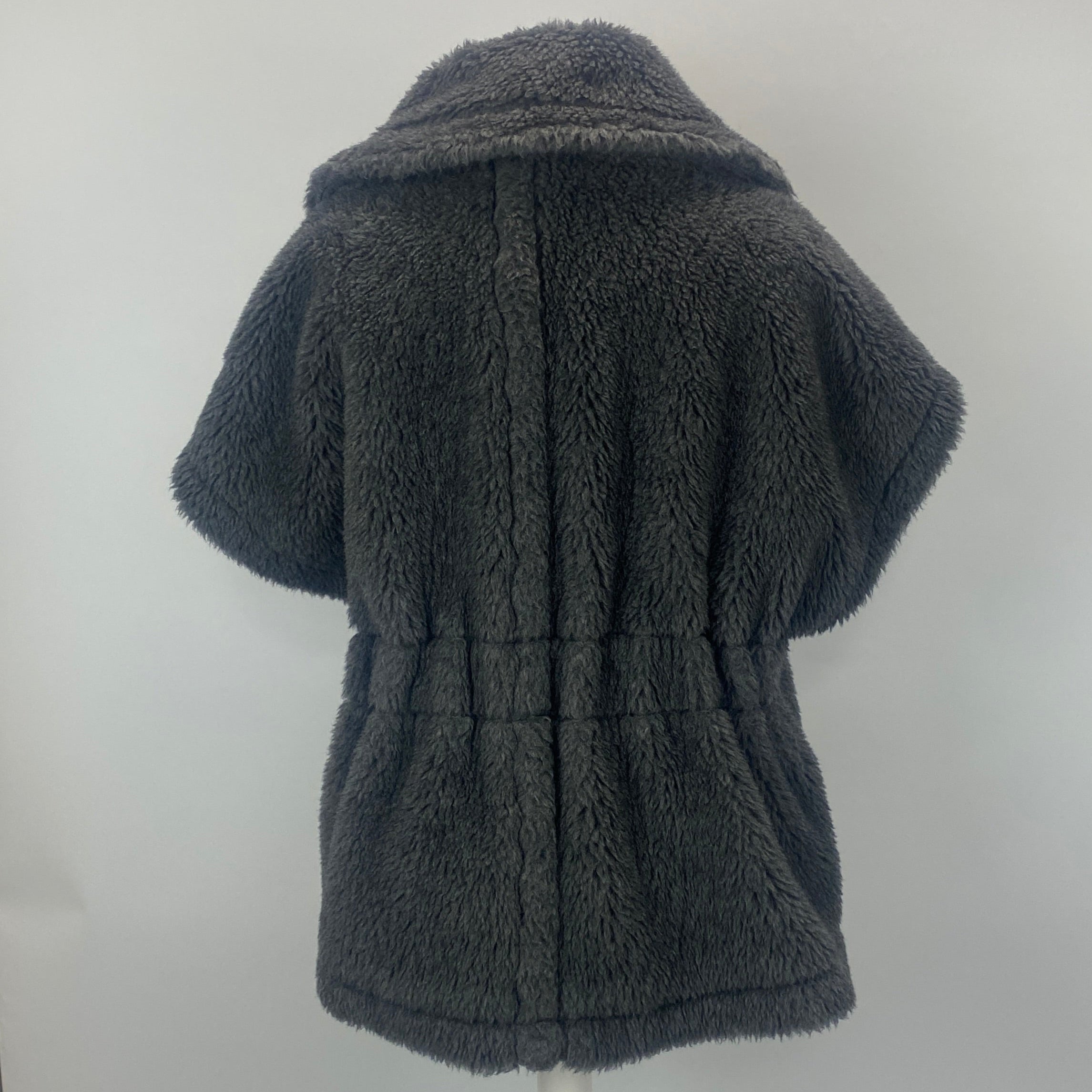Max Mara £1200 Grey Alpaca & Cashmere Teddy Gilet Cape S/M