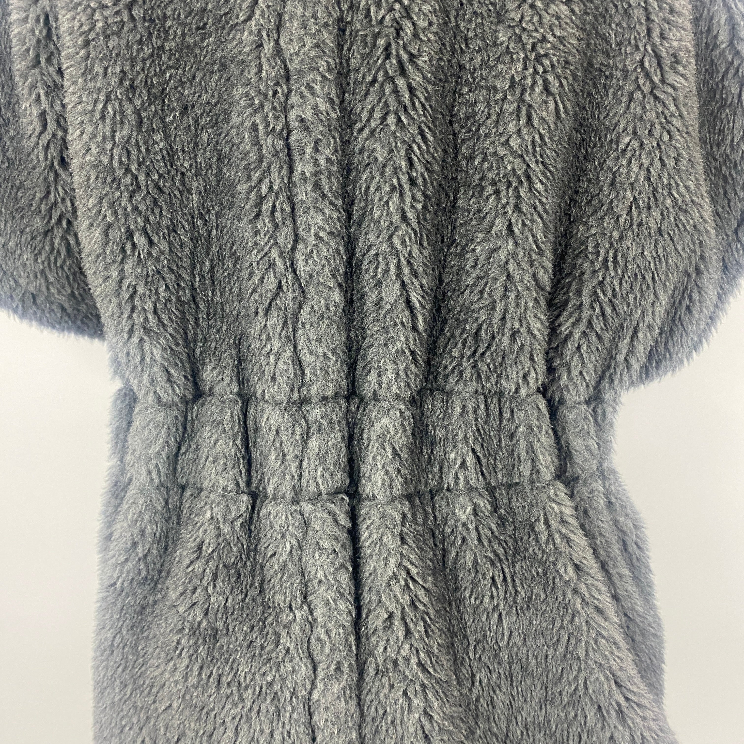 Max Mara £1200 Grey Alpaca & Cashmere Teddy Gilet Cape S/M