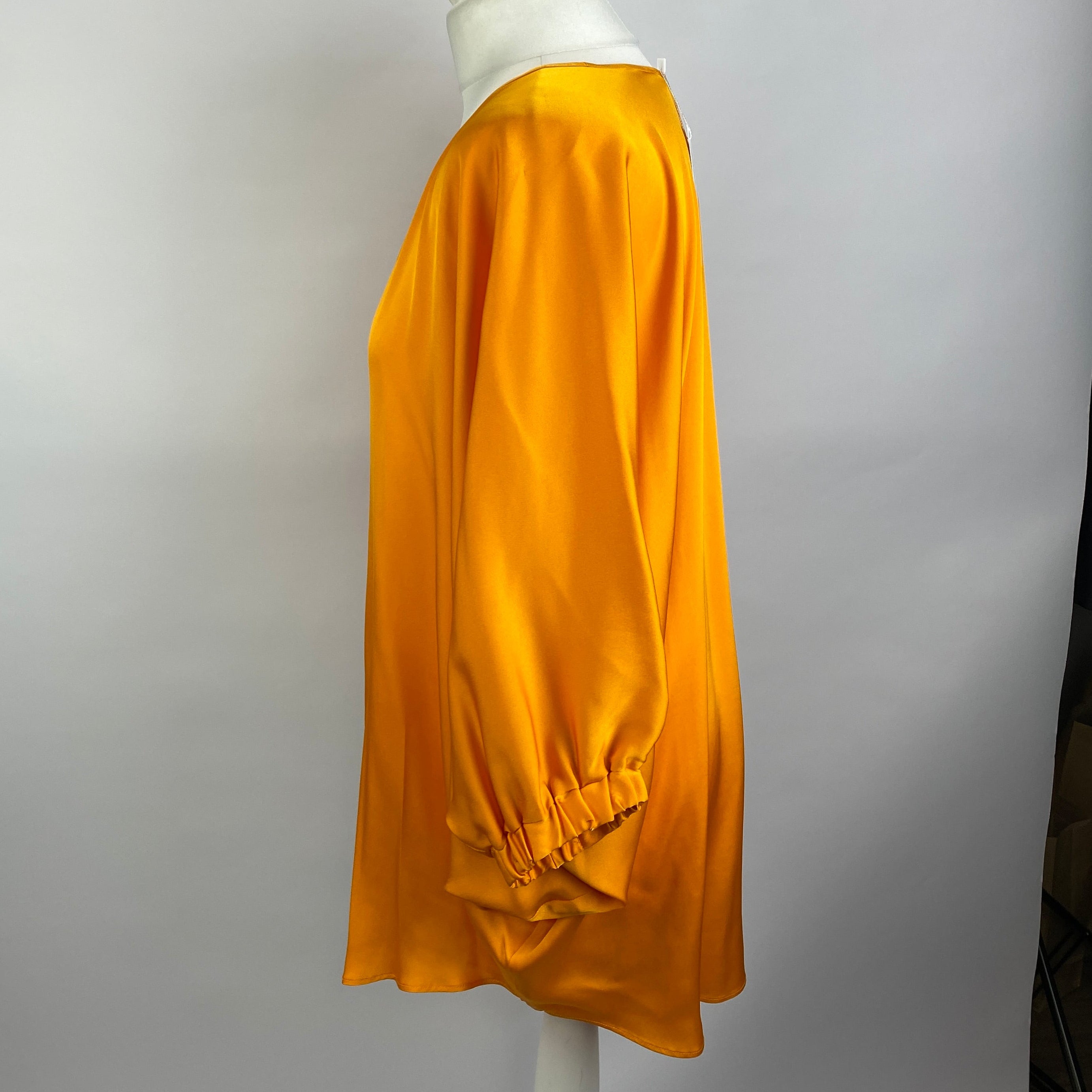 Silk95Five £300 Goldenrod Silk Austin Black Top S/M/L/XL