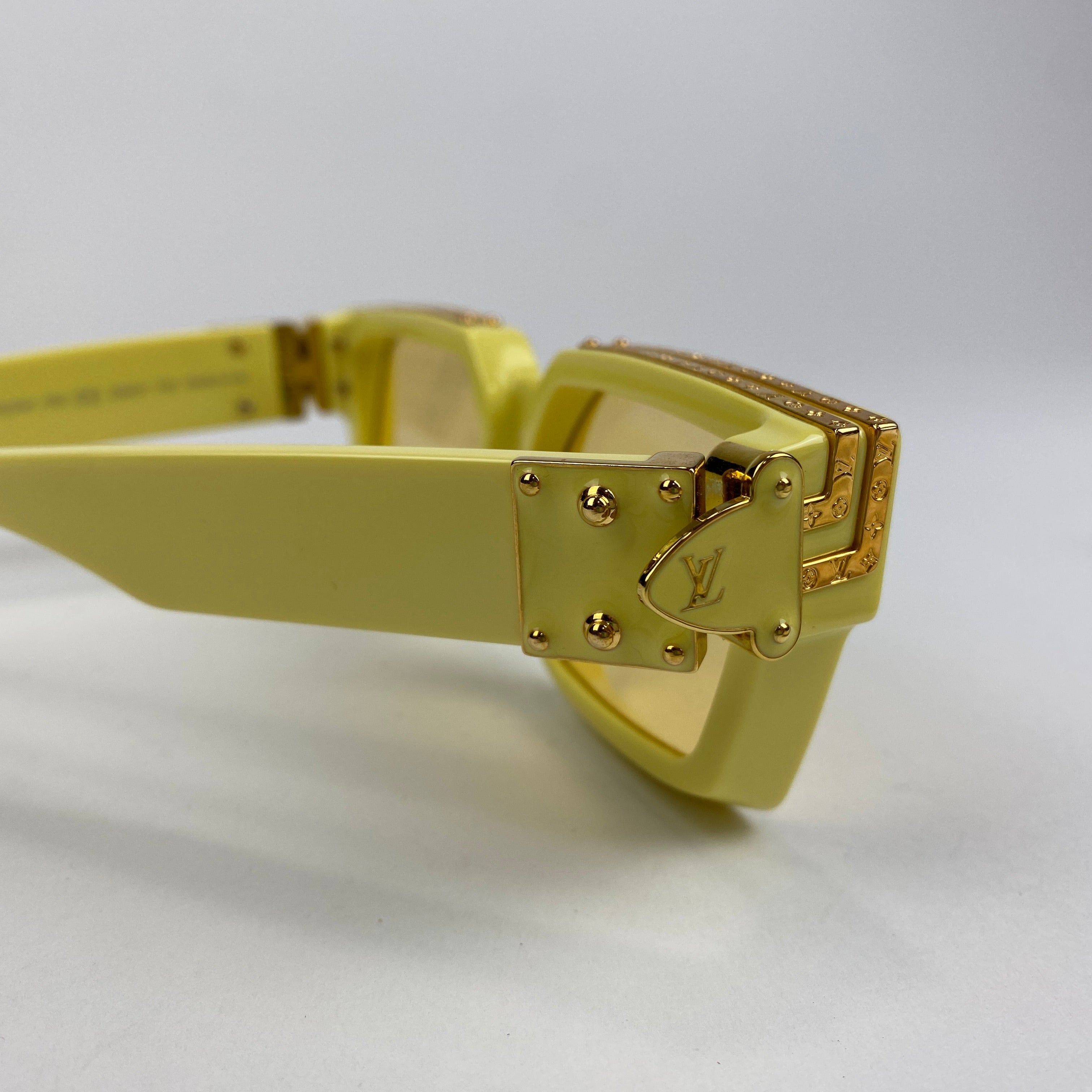 Louis Vuitton £595 Yellow 1.1 Millionaire Sunglasses Z1323W