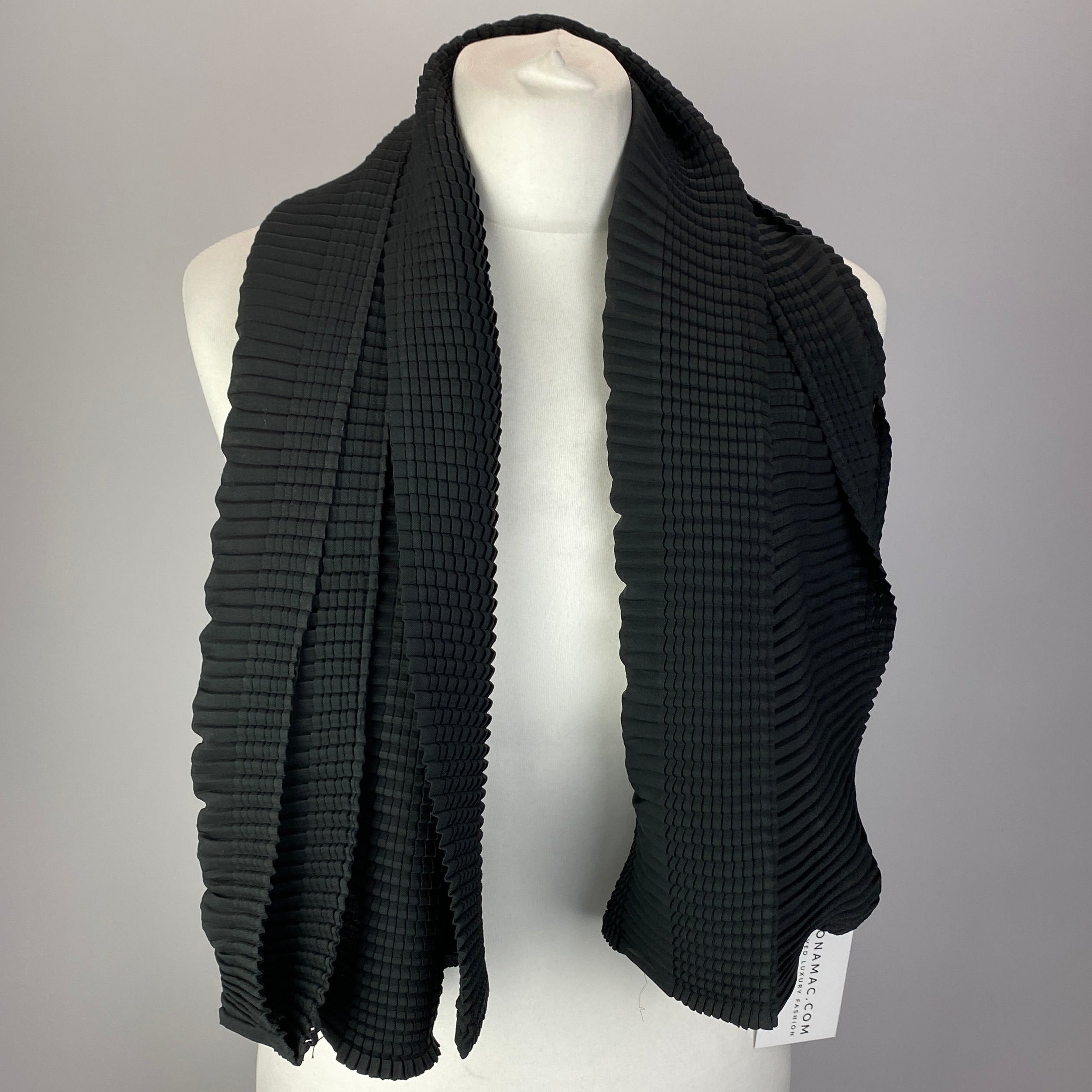 Issey Miyake £450 Black Plisse Shrug S/M