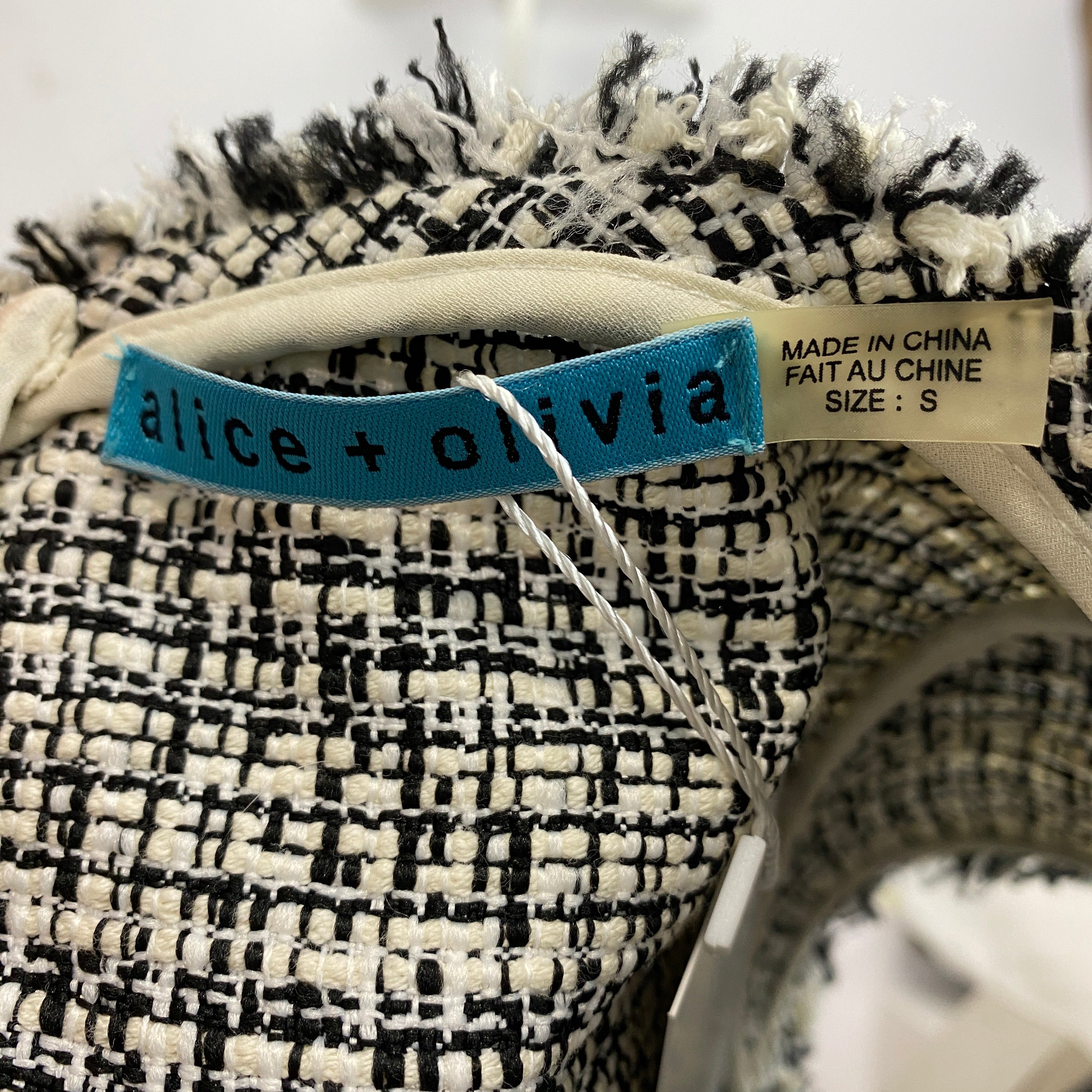 Alice & Olivia New Monochrome Weave Top S