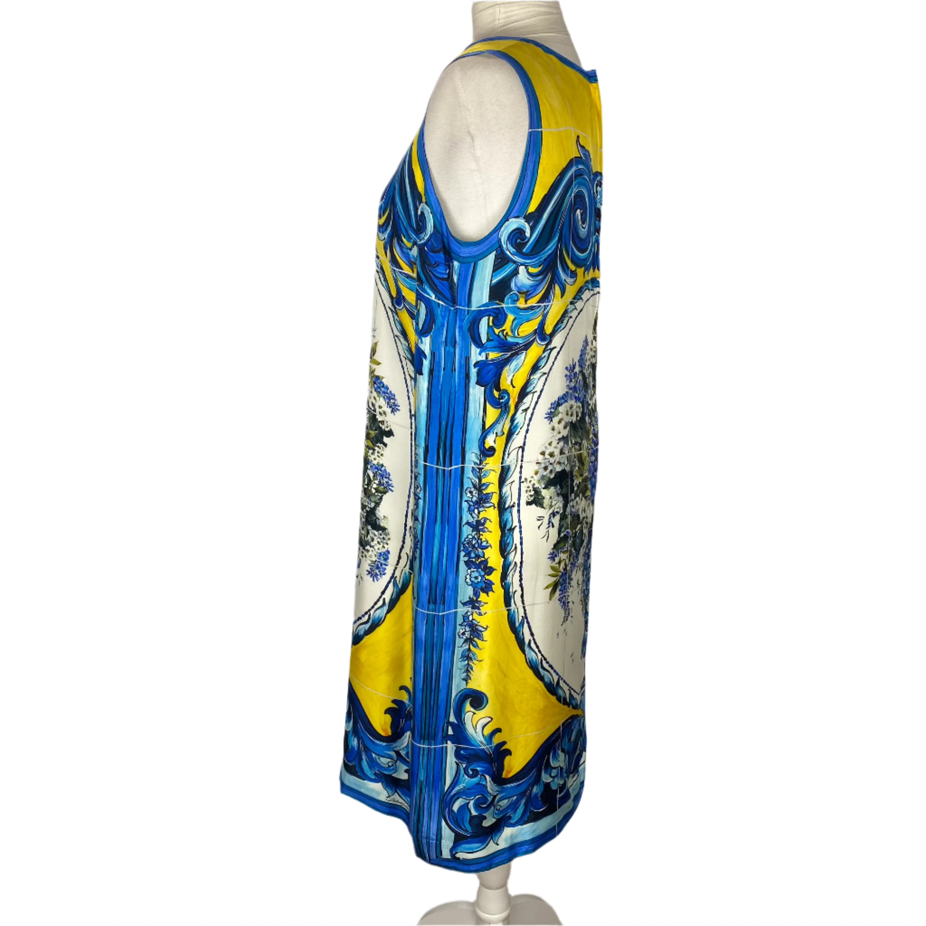 Dolce & Gabbana £1600 Blue Yellow & Ivory Print Silk Shift Dress M