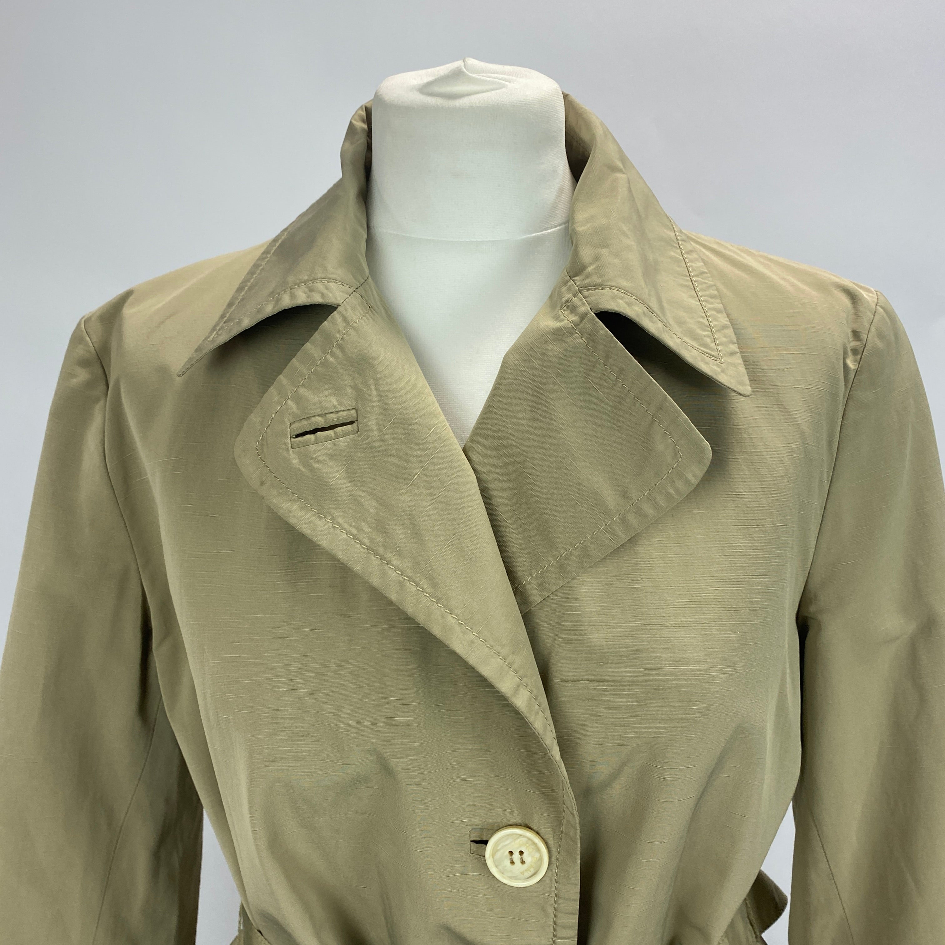 Loro Piana Limestone Storm System Belted Short Trench Coat M