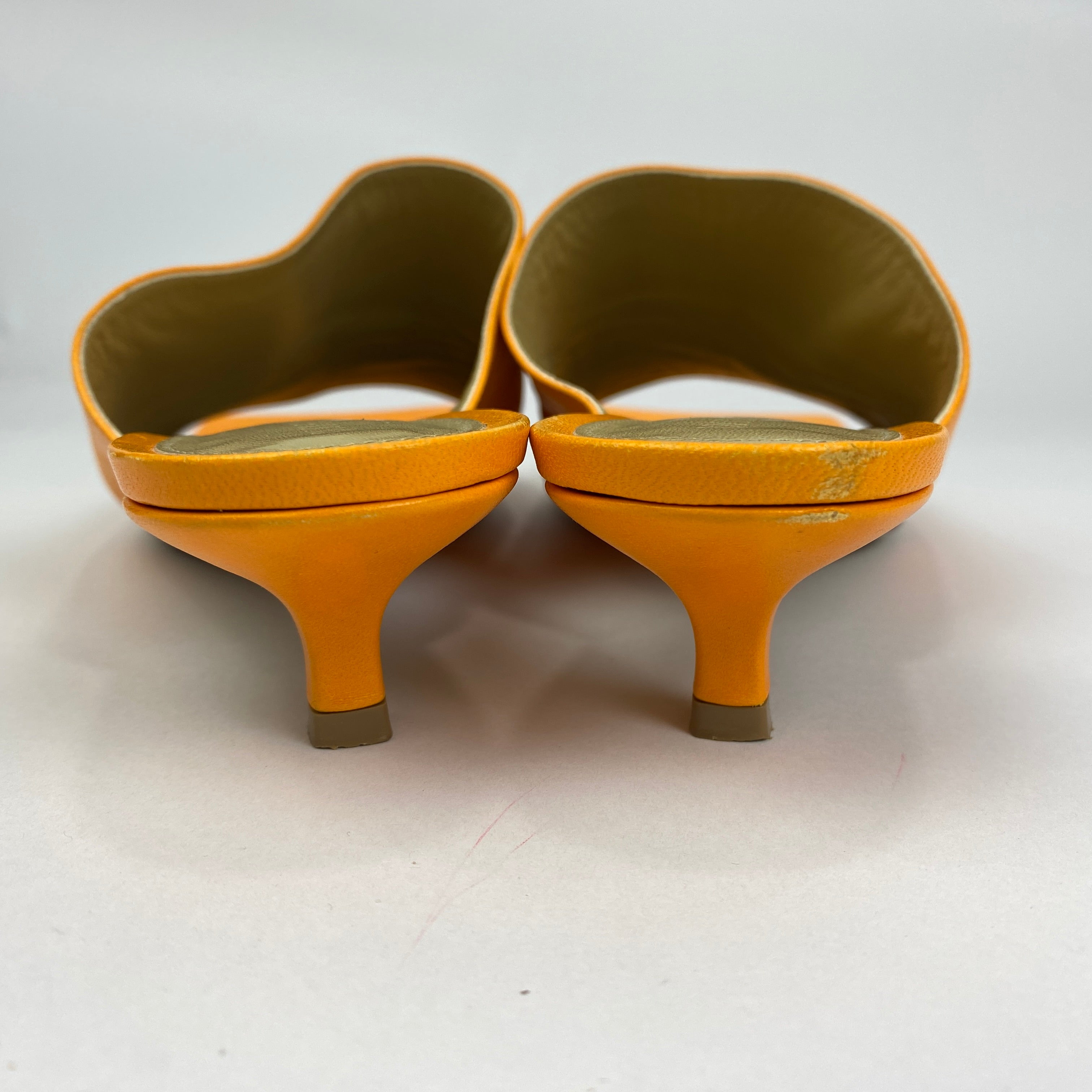 Bottega Veneta £870 Tangerine Kitten Heel Stretch Mules 39