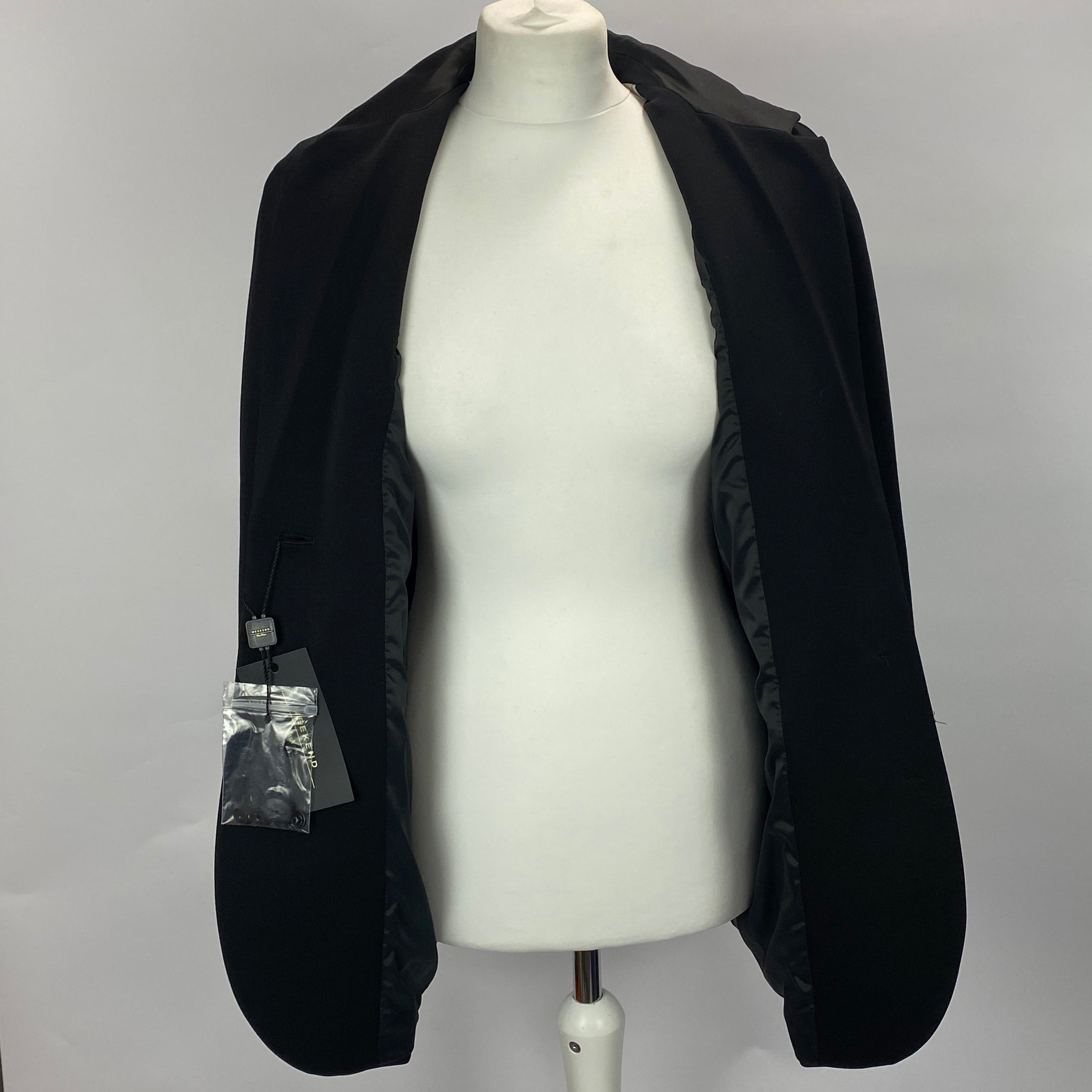 Weekend Max Mara New Black Blazer/BomberJacket M